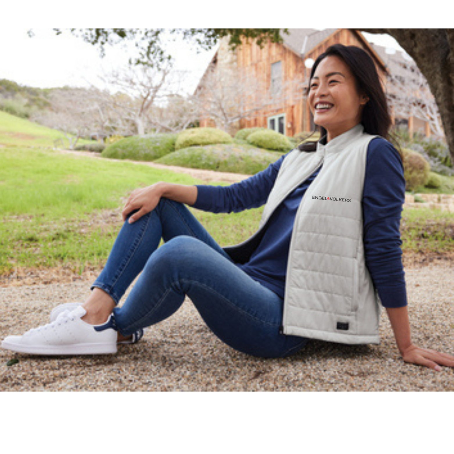 TravisMathew Women’s Cold Bay Vest – Sleek, Lightweight, and Layer-Ready