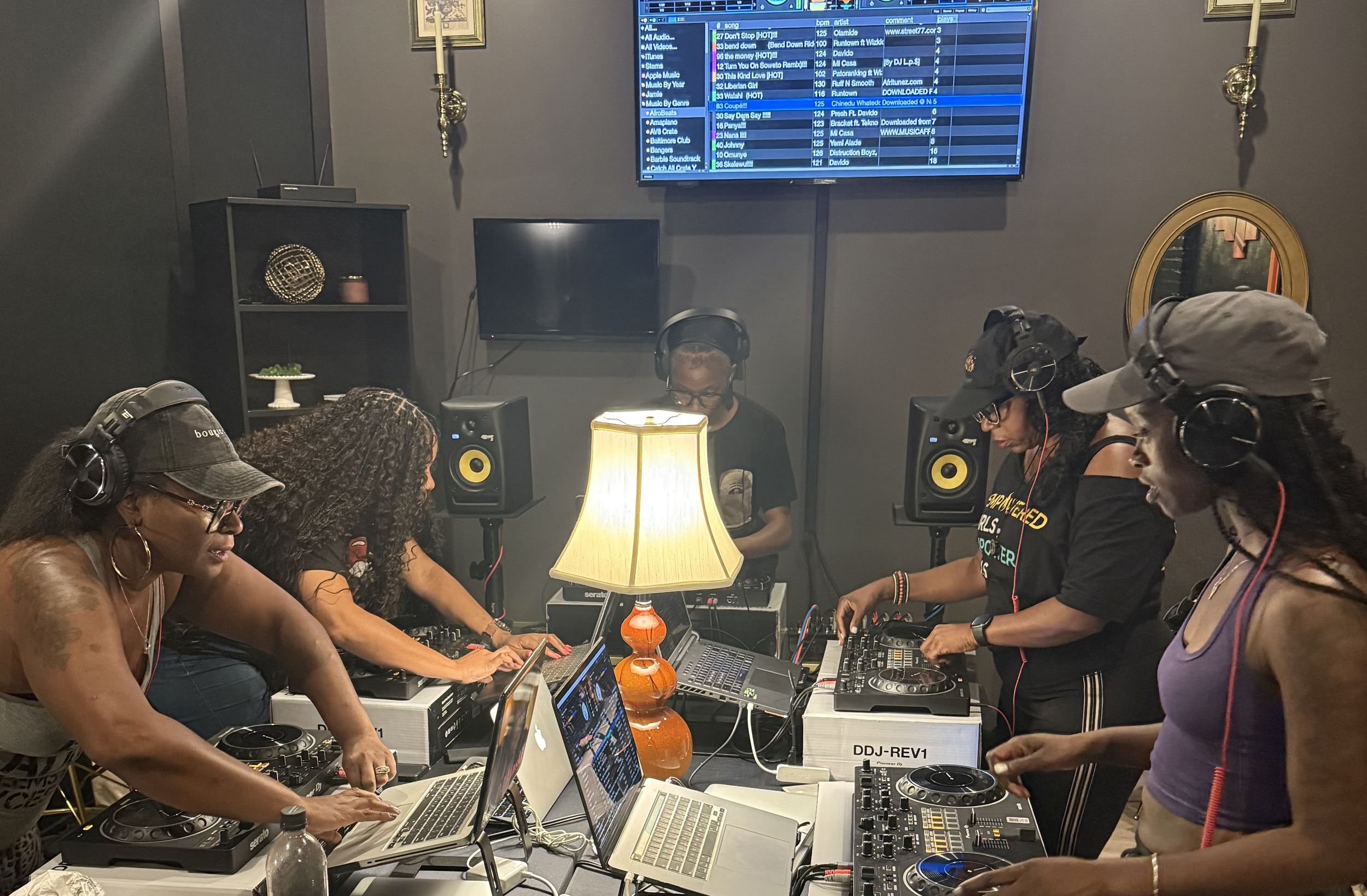 Saturday Mixtape Sessions