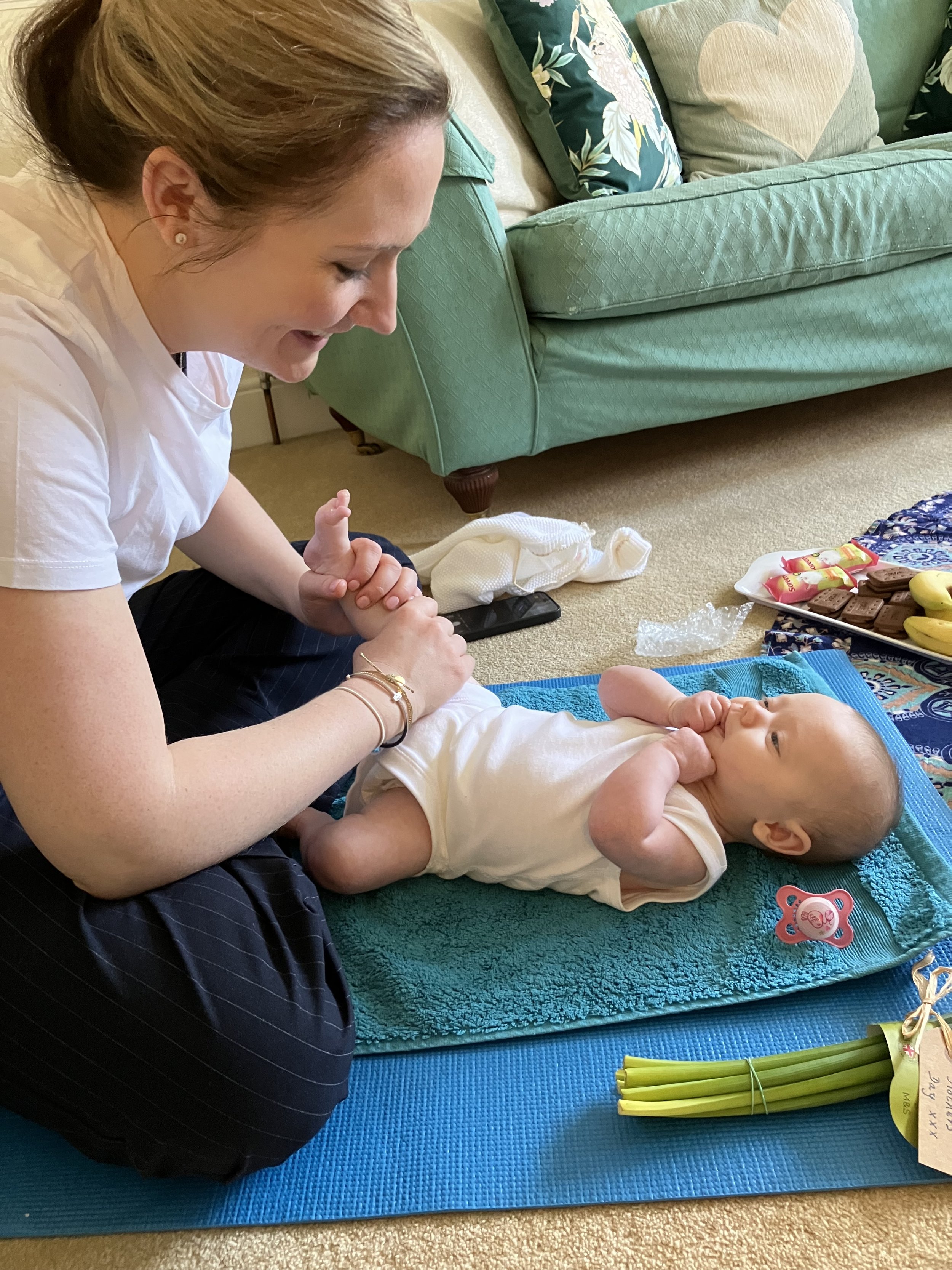 photo  massage leg kate.jpeg