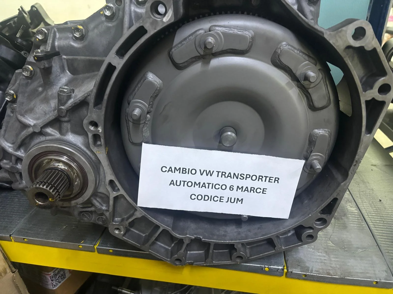 Cambio VW TRANSPORTER JUM. Revisionato e pronto all'uso. Contattaci per ogni dubbio e info.