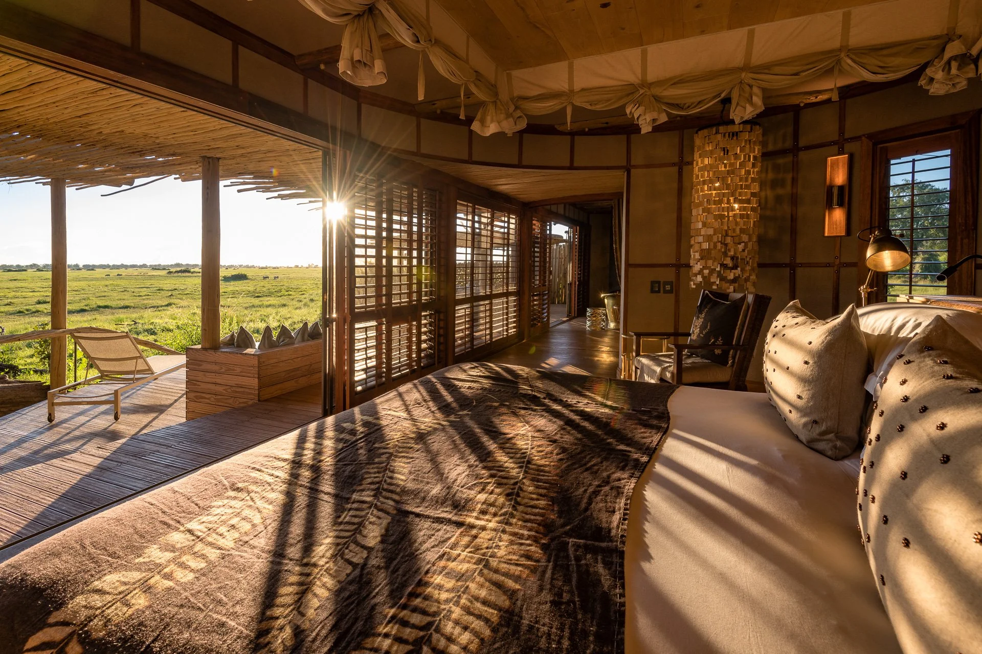 Mombo 04-18-158e.jpg