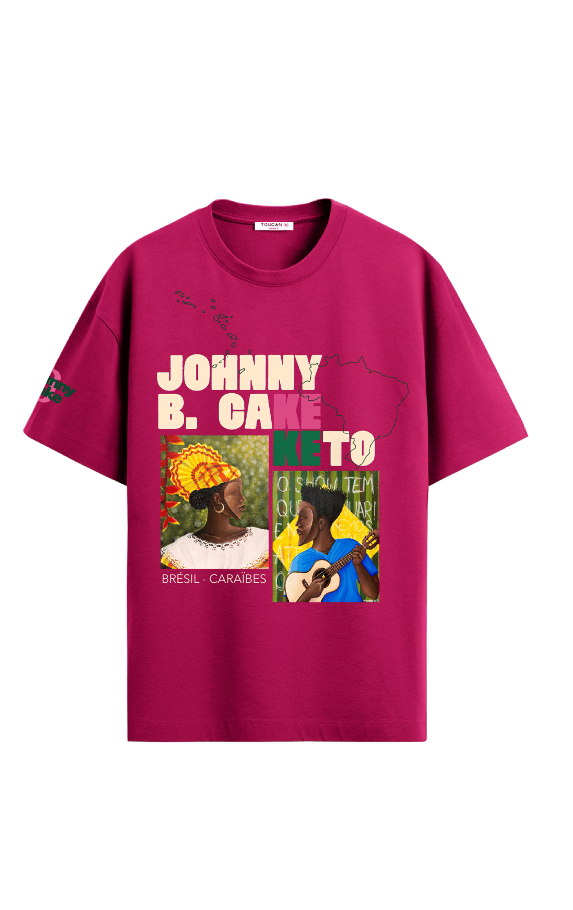 Un t-shirt rose vif avec un design mettant en avant Johnny B. Cake, une figure musicale du Brésil et des Caraïbes. Le design inclut des illustrations de deux personnes, une femme avec des accessoires africains et un homme jouant de la guitare, ainsi que des textes et des éléments représentant le Brésil et les Caraïbes.