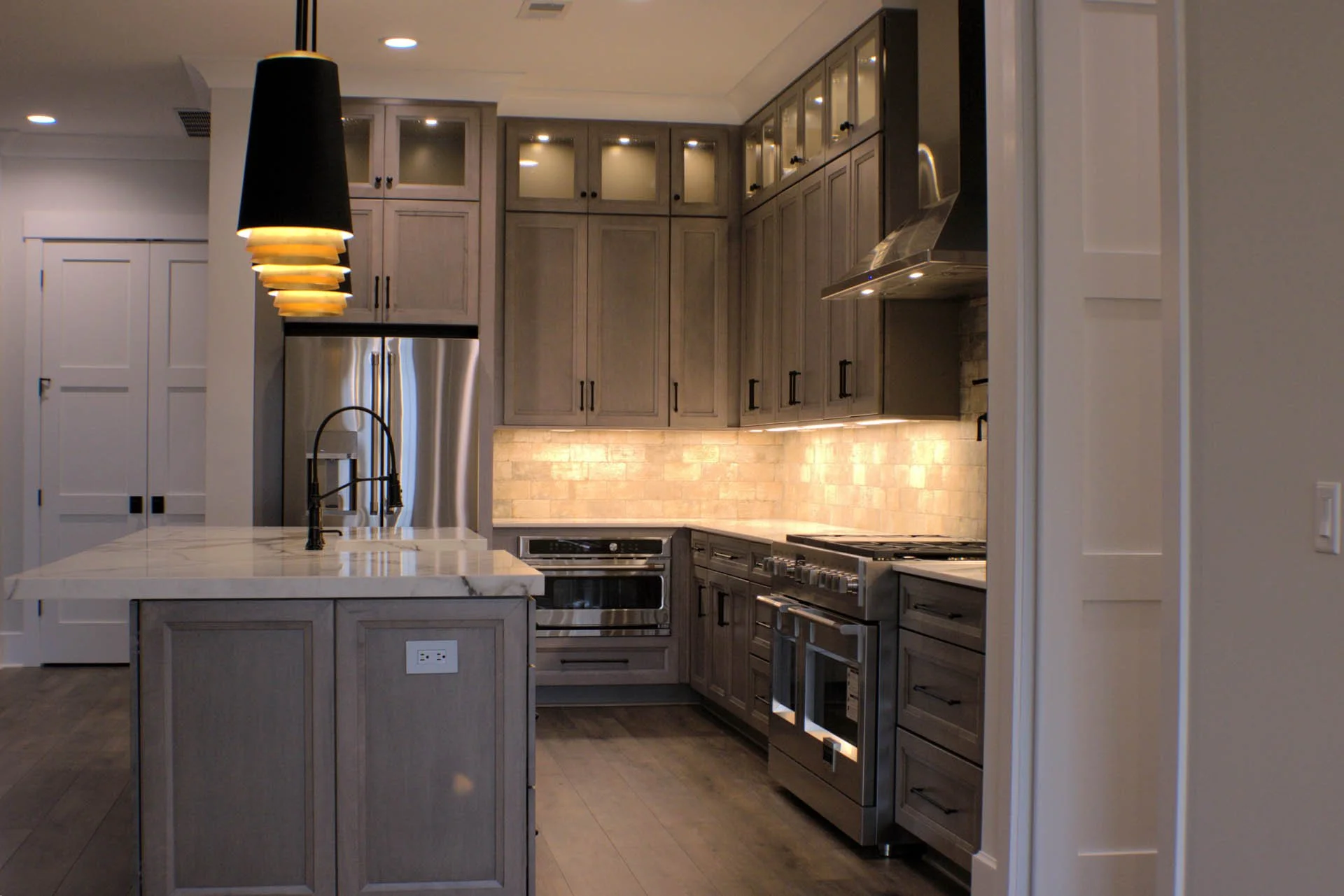 French Kitchen 2.jpg