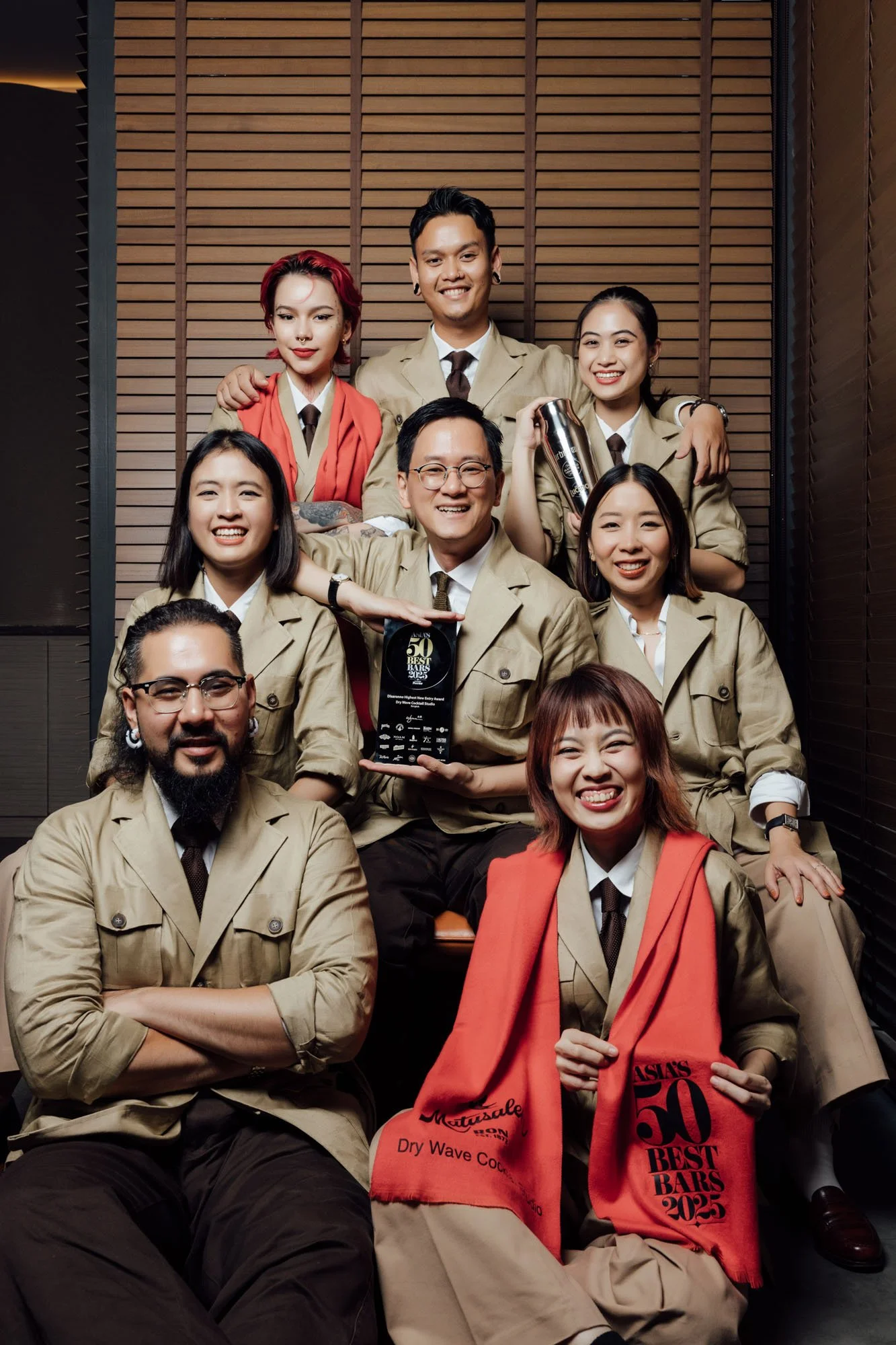 Dry Wave Bar Team with Award.jpg