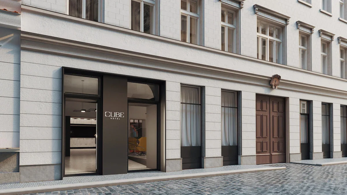 hotel cube.webp