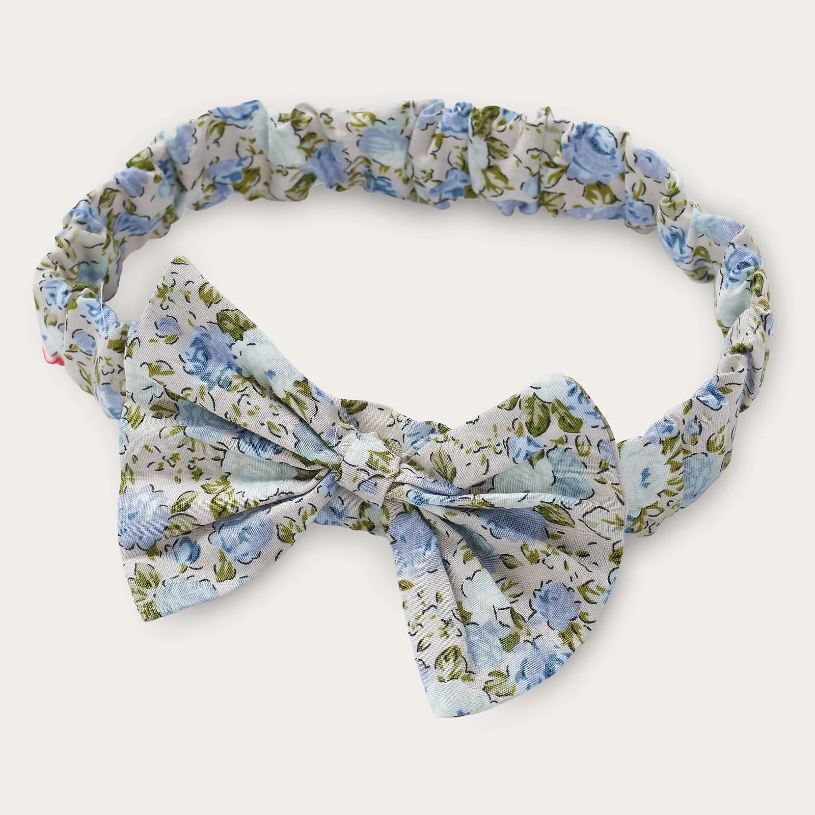 Fashion accessory product photography for online store