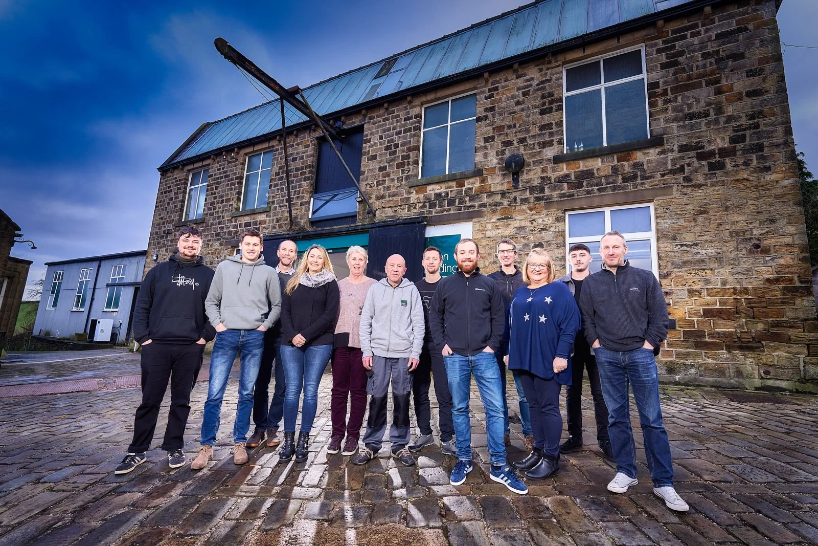 business-group-shot-photogfraphy-green-building.jpg