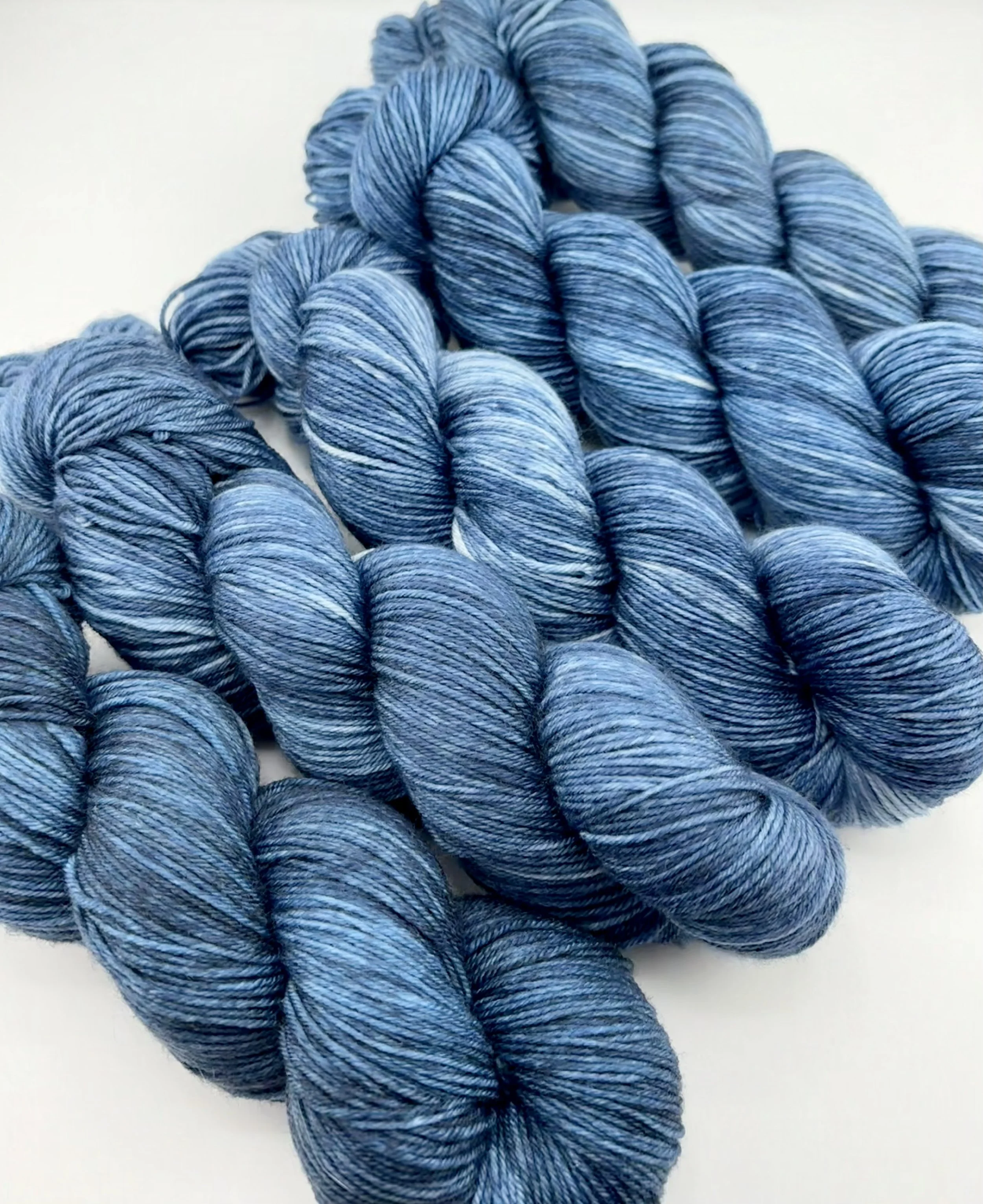 Gilded Guardian - - 75/25 Merino/Nylon SW