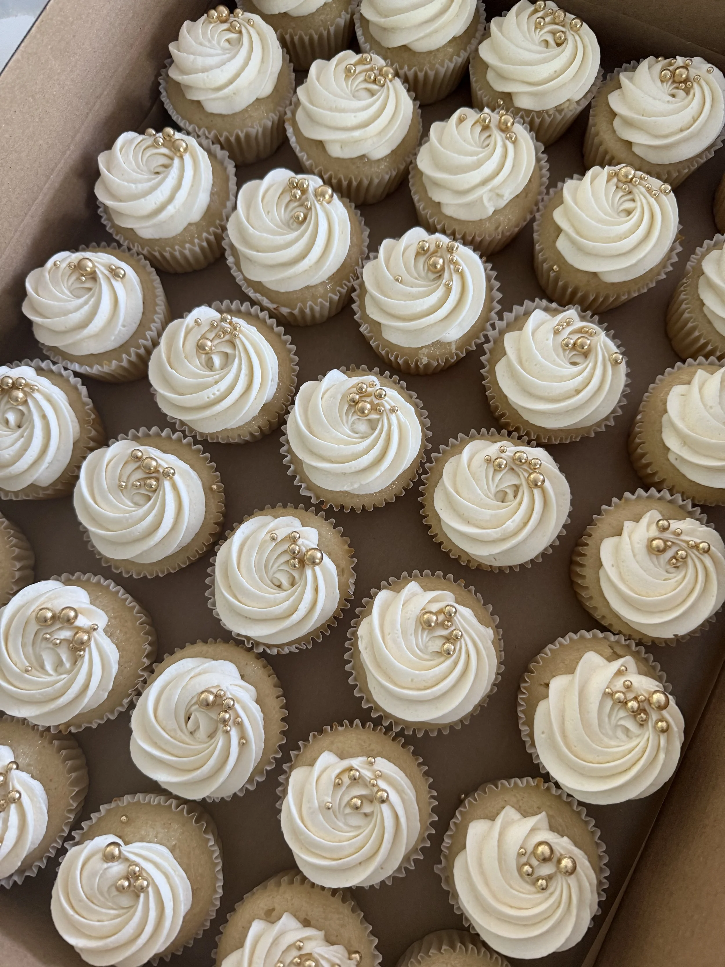 Cupcakes, Cake Pops, Cookies and More!