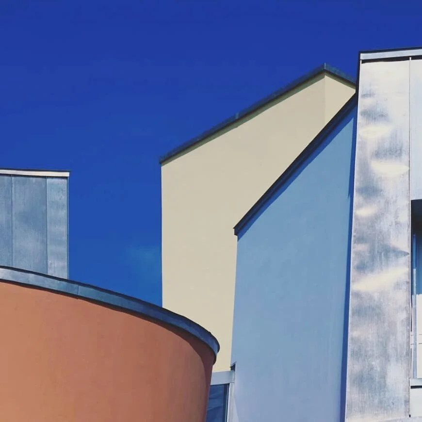 Making shapes - The Vitra Headquarters near Basel - designed by Frank Gehry in 1994

#architecture #frankgehry #vitra #colourblock #facade #design #colour