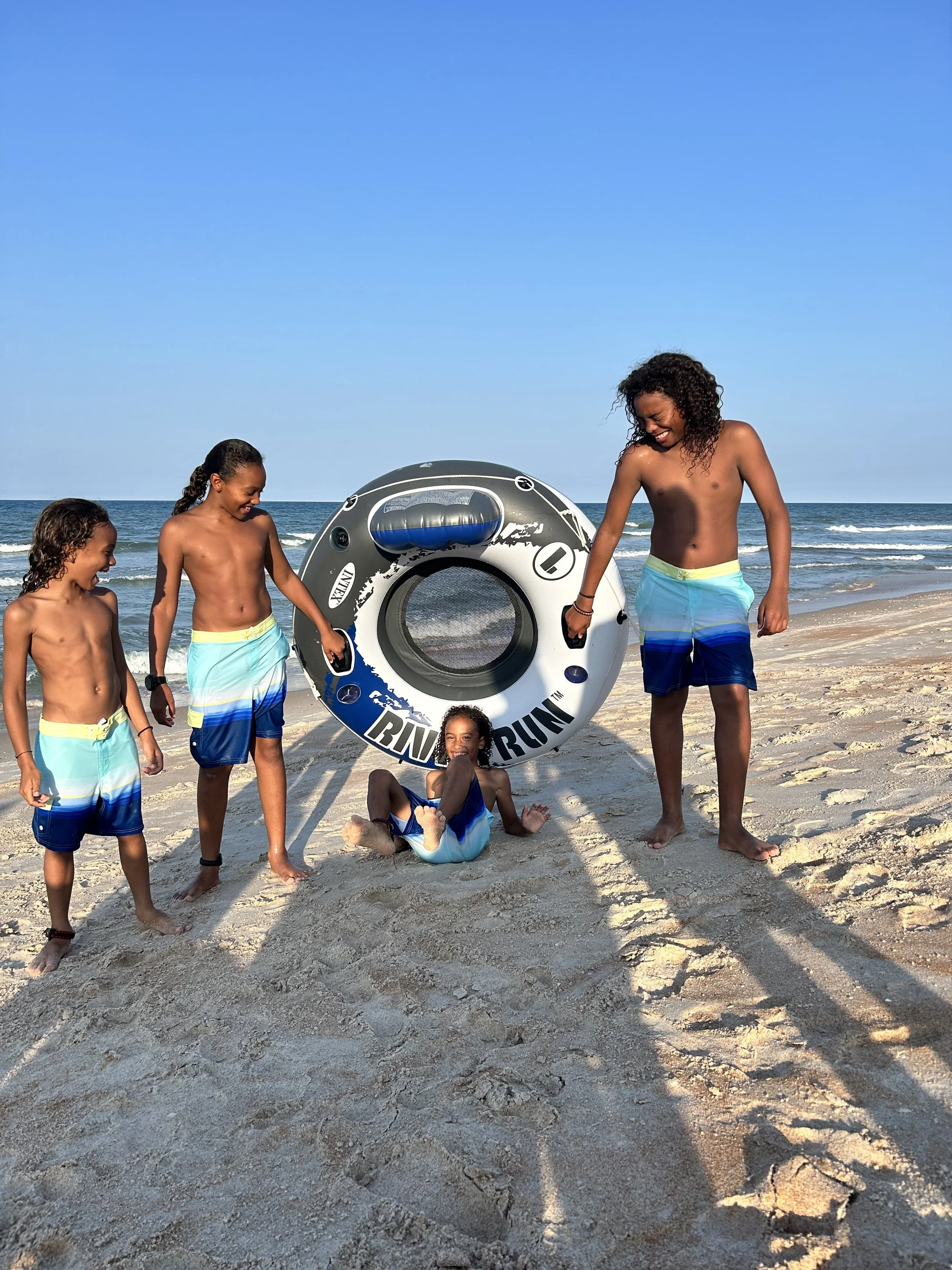 A Fun Tube Tough Enough for Big Families
