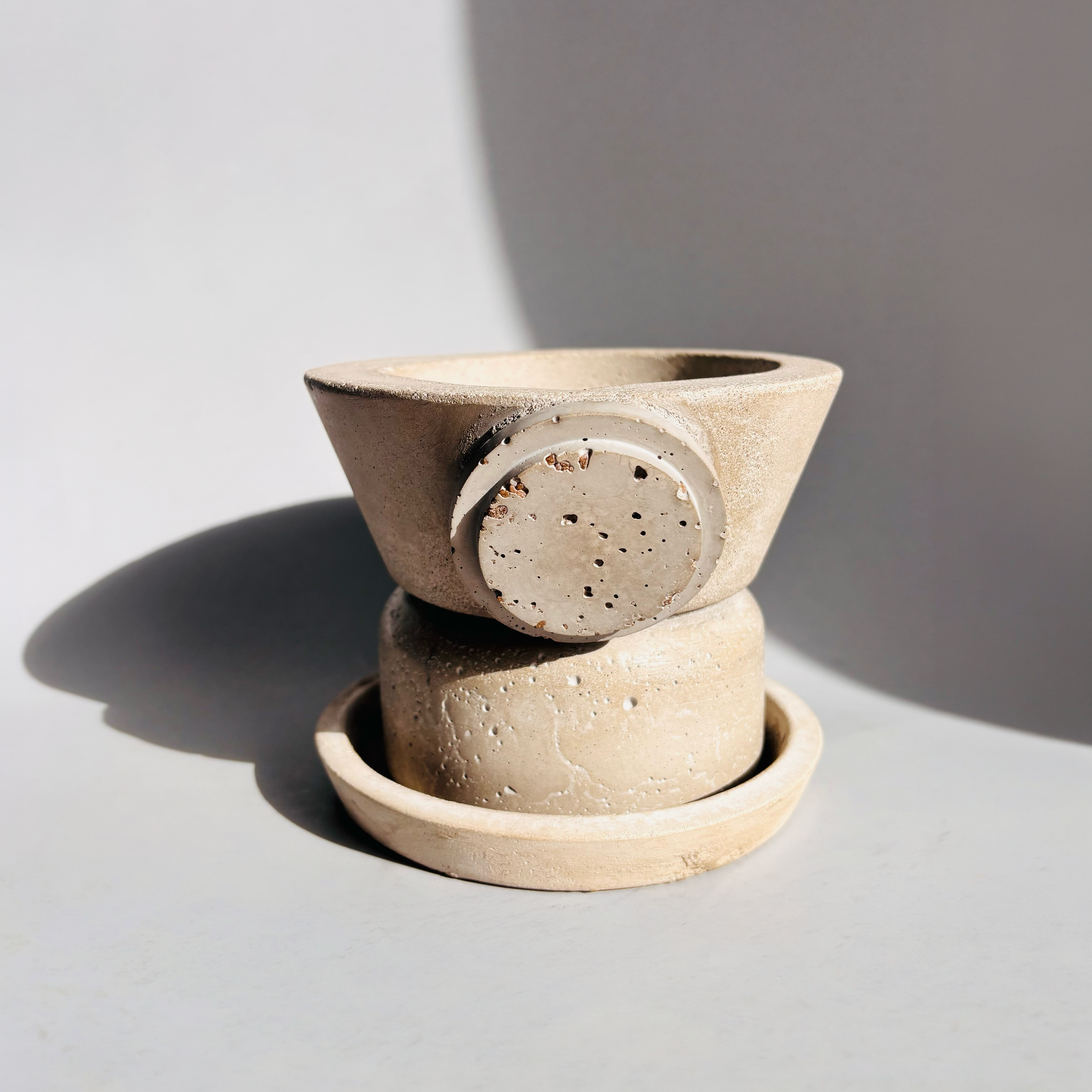 Cairn - Light Ash - Brown Stone Inlay