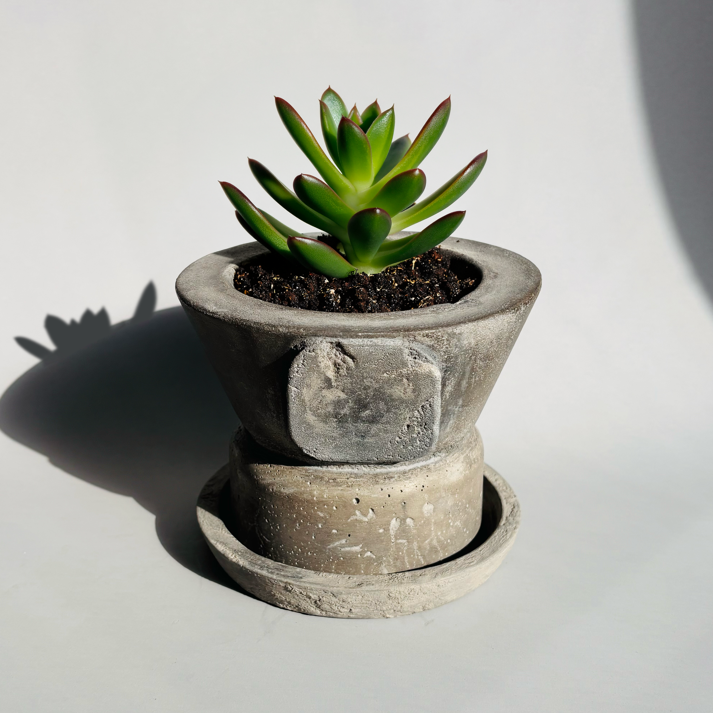 Small Light Charcoal w Square.png