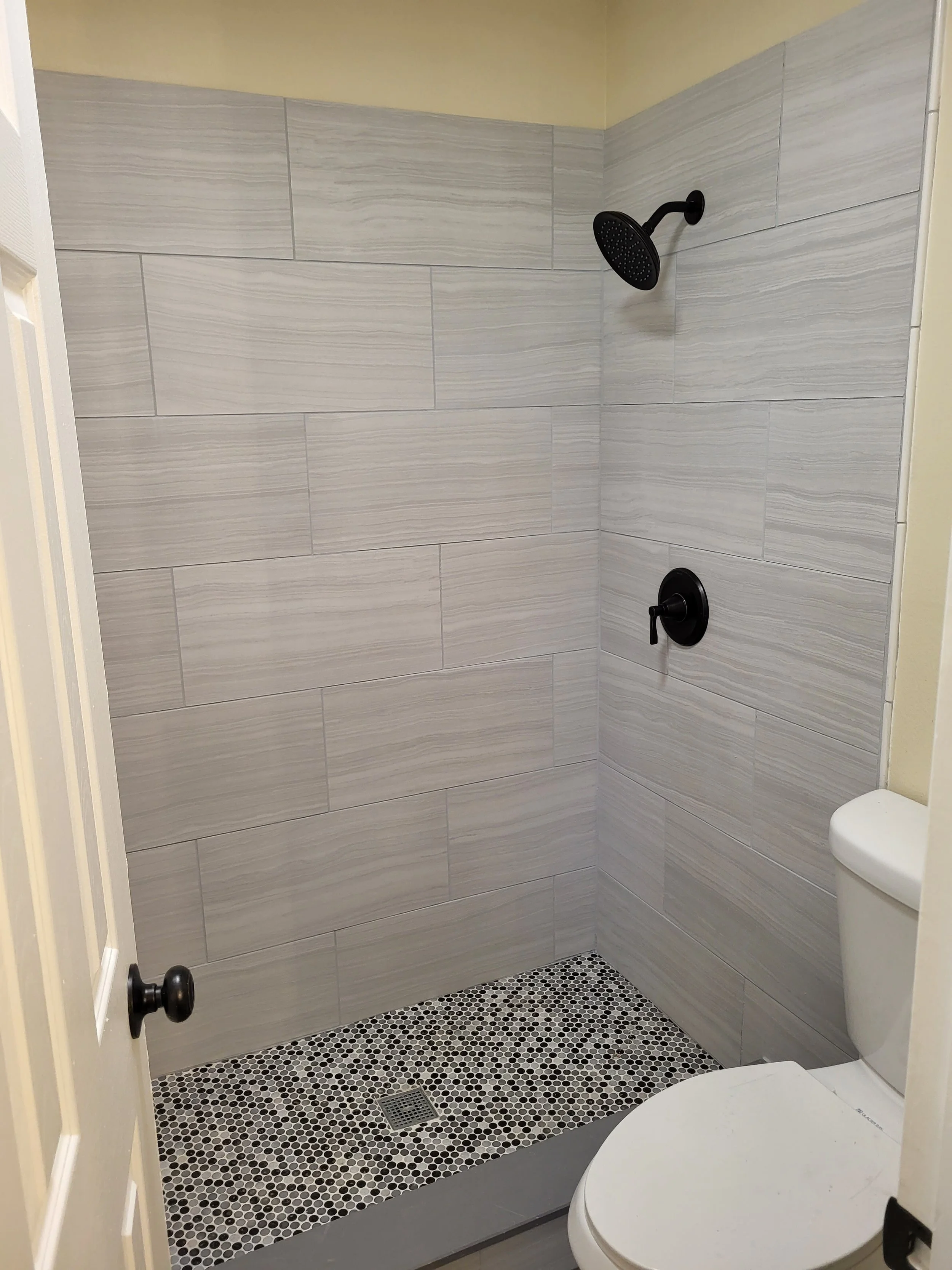 bathroom remodel.JPG