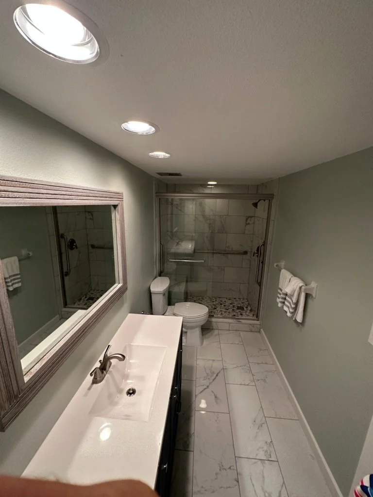 bathroom1.JPG