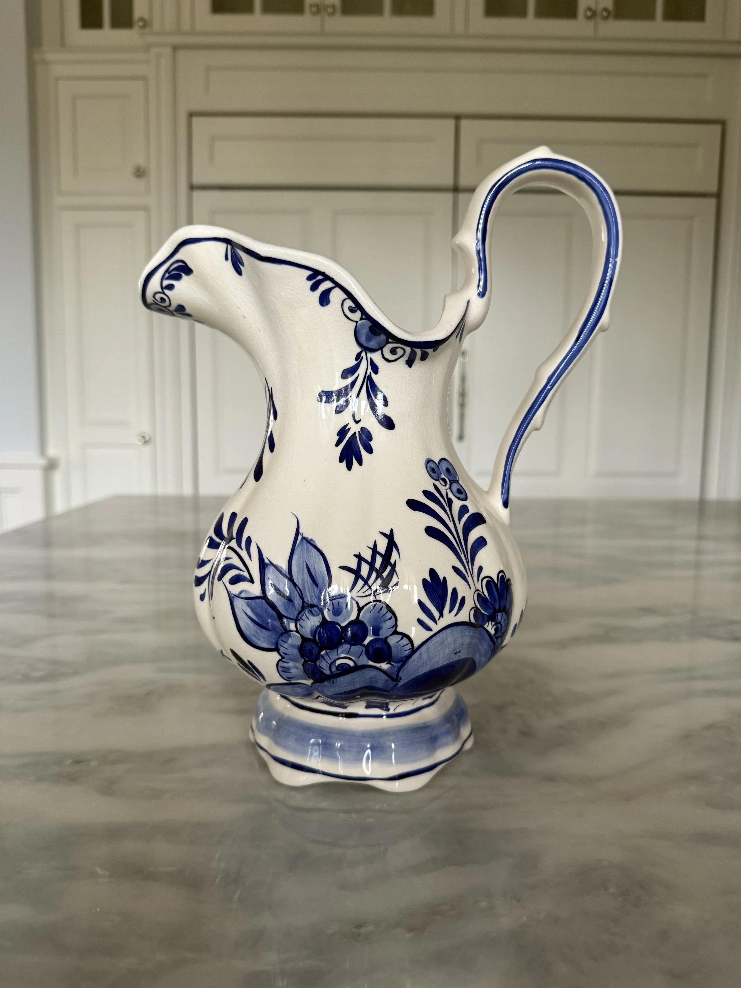 Delft jug