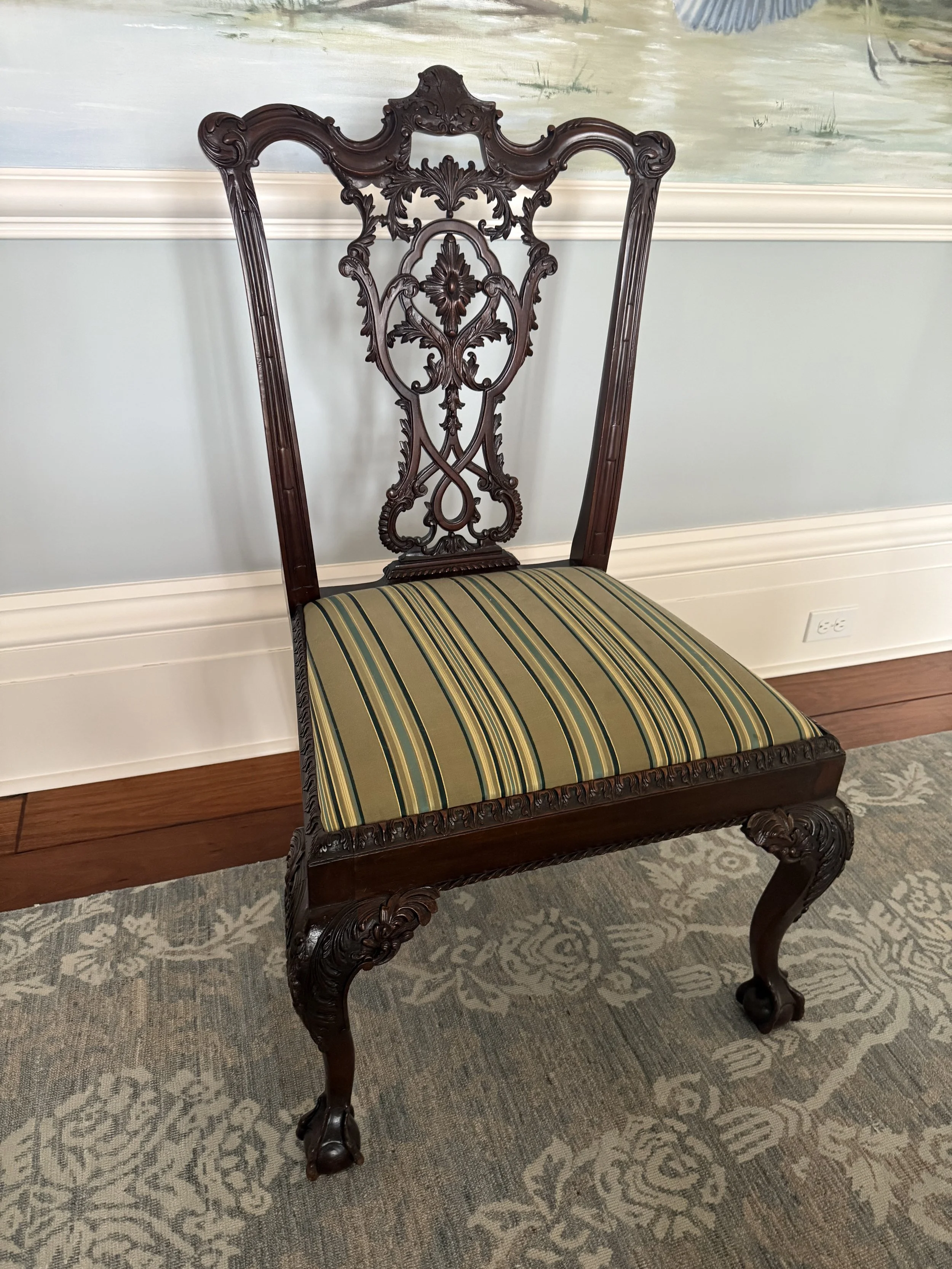 Set of 8 Antique English Chippendale chairs circa 1860