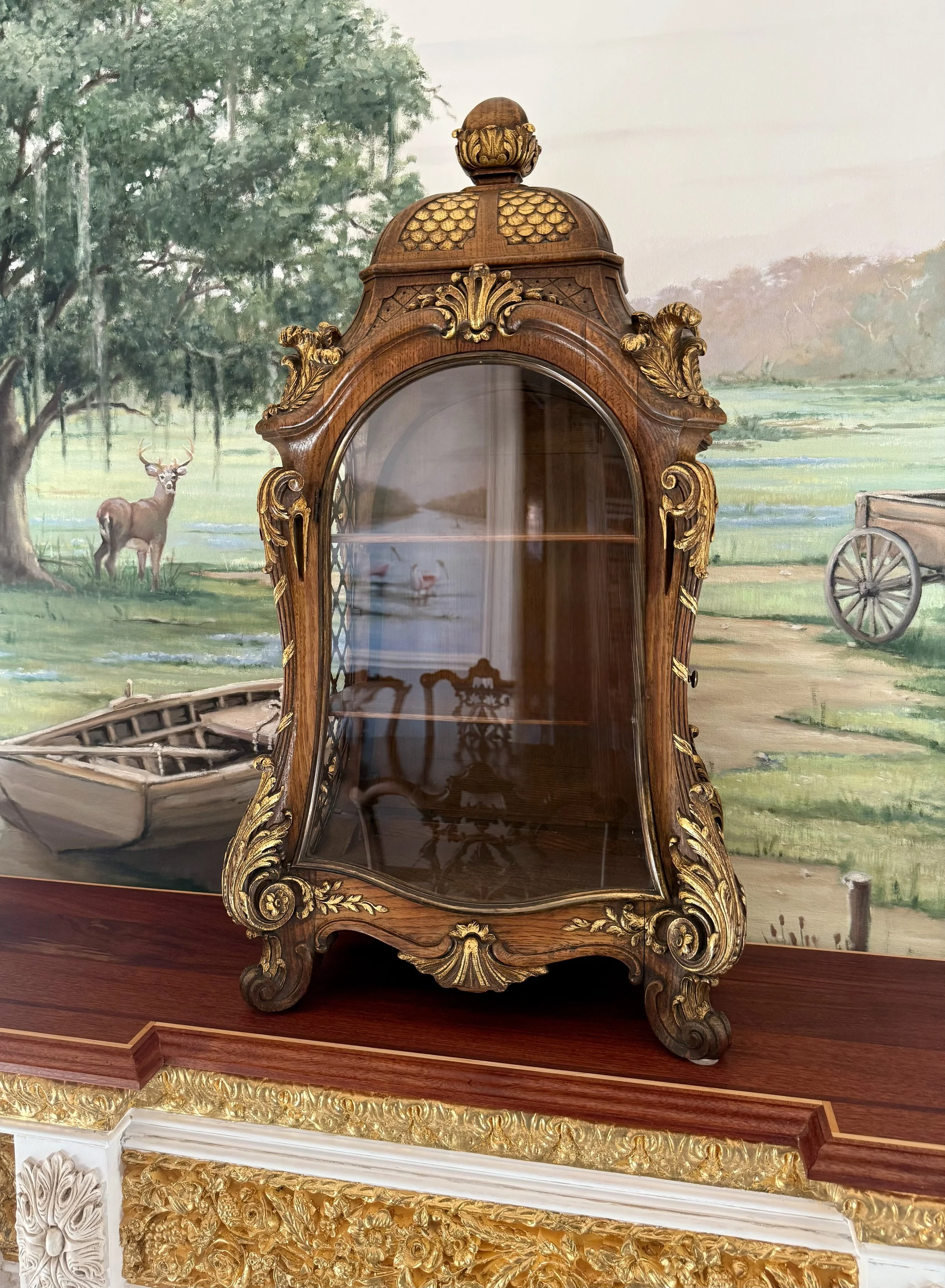 Louis XV-Style Carved and Parcel Gilt Table Top Vitrine