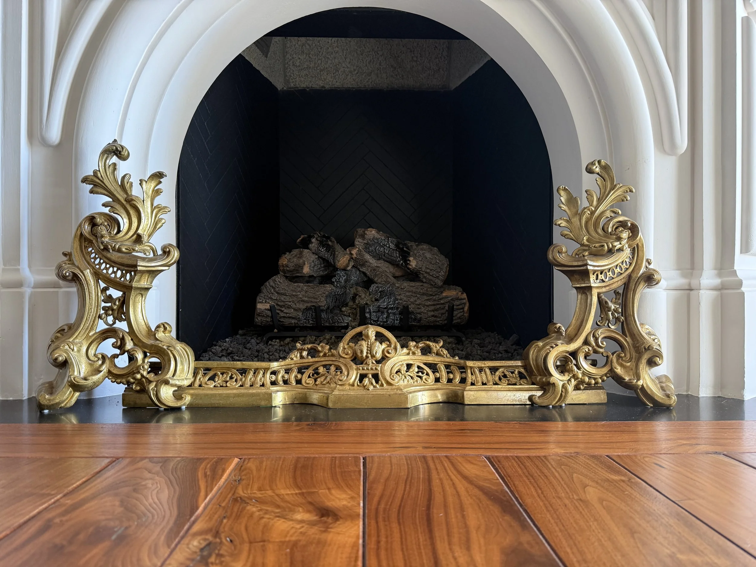Louis XV-Style Gilt Bronze Fireguard and Chenets