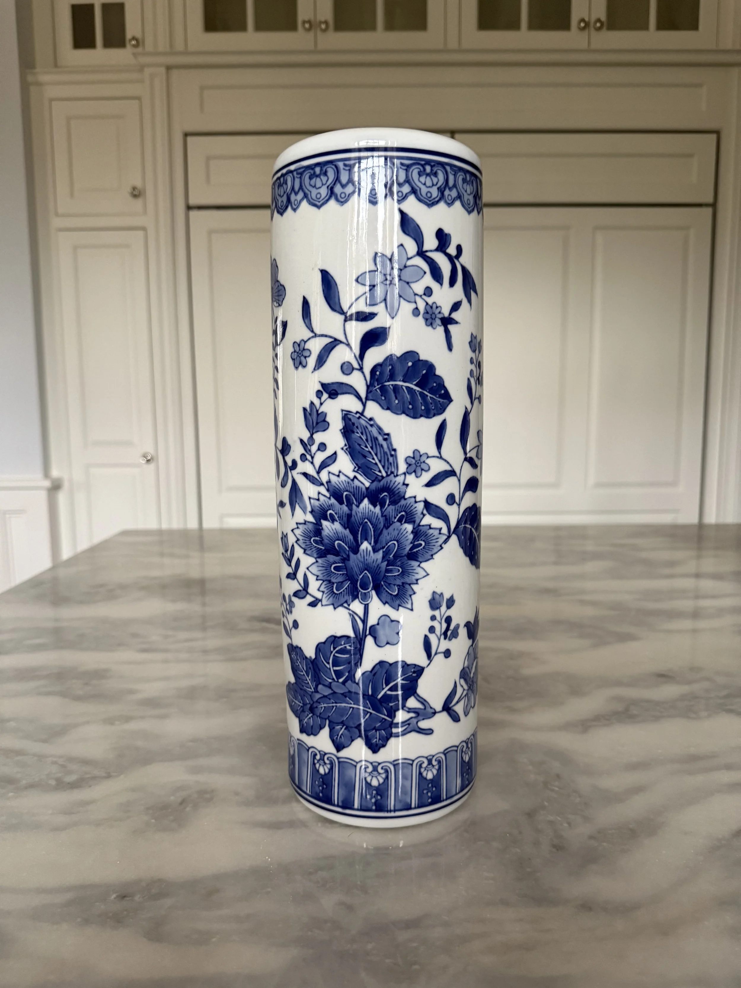 Delft vase