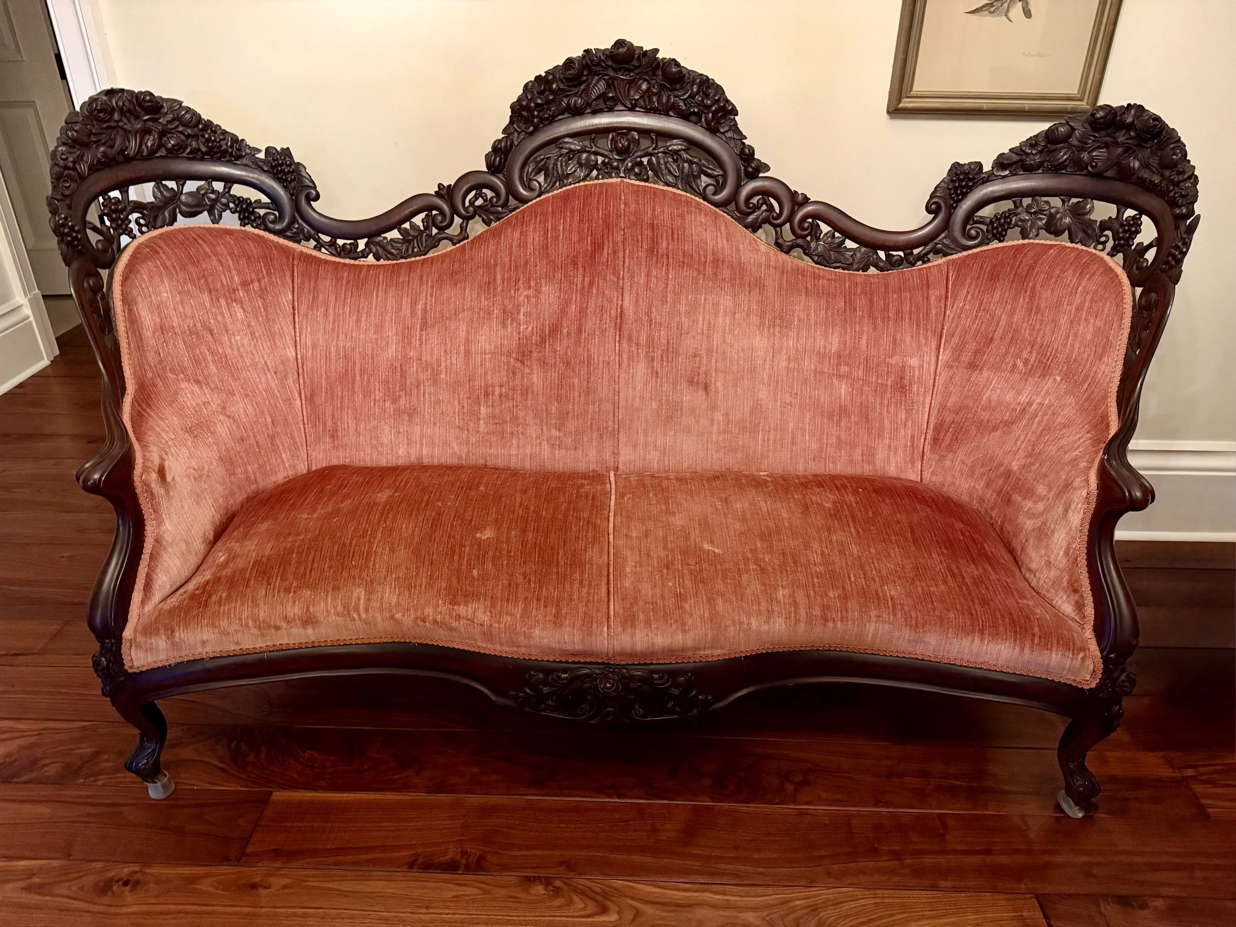 Fine American Rococo Carved & Laminated Rosewood Sofa - John Henry Belter