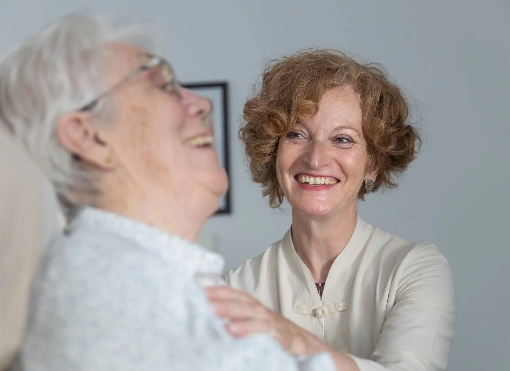 Dr. Carolyn Eddleston, Acupuncture, Bespoke Healing Journeys