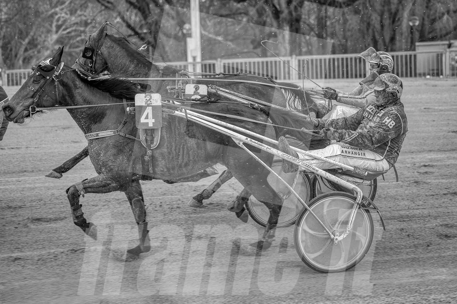 Trabrennpark in Wien Krieau an einem Renntag.