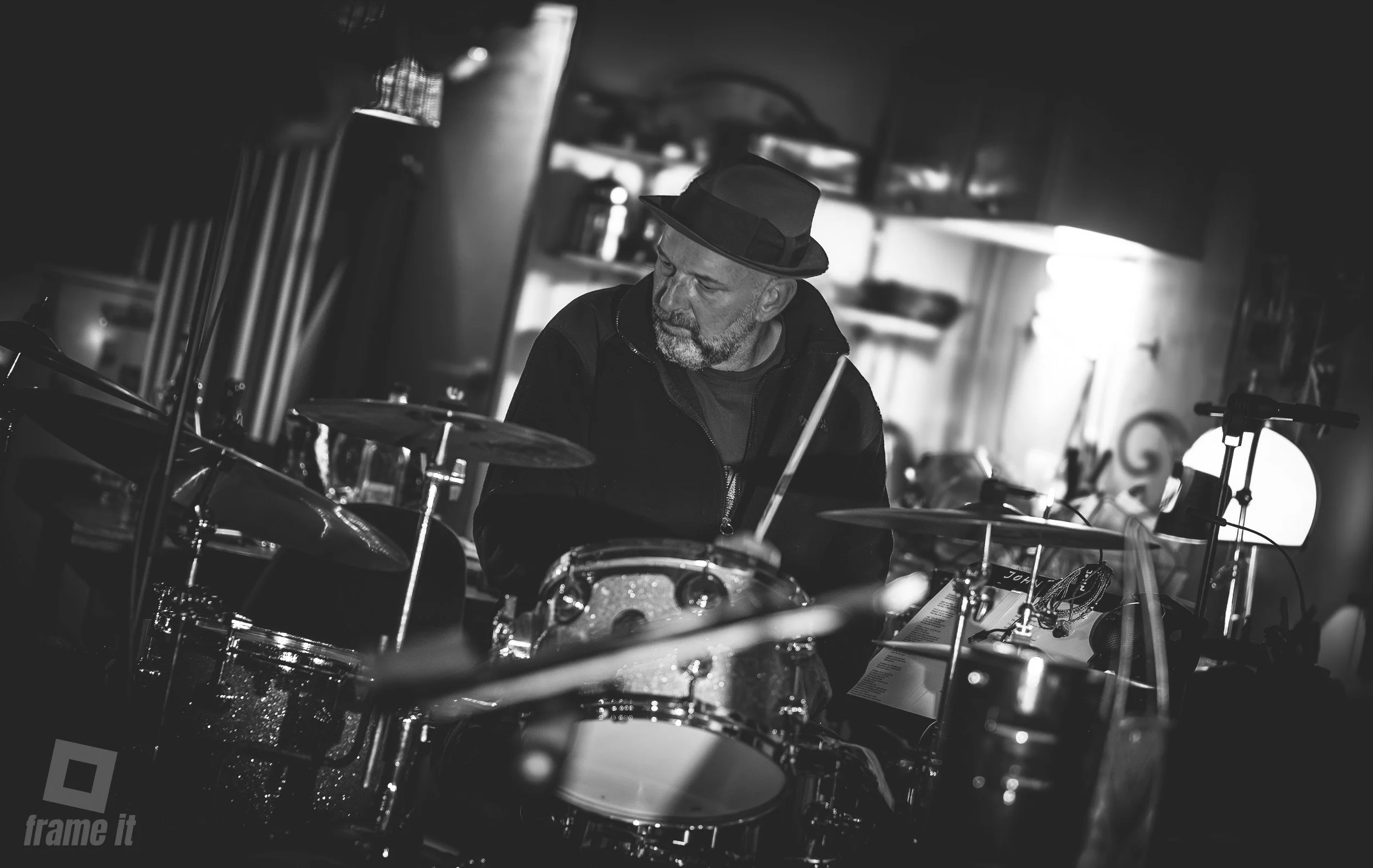 Harald Reischütz (Schlagzeug) Duchberg im Proberaum