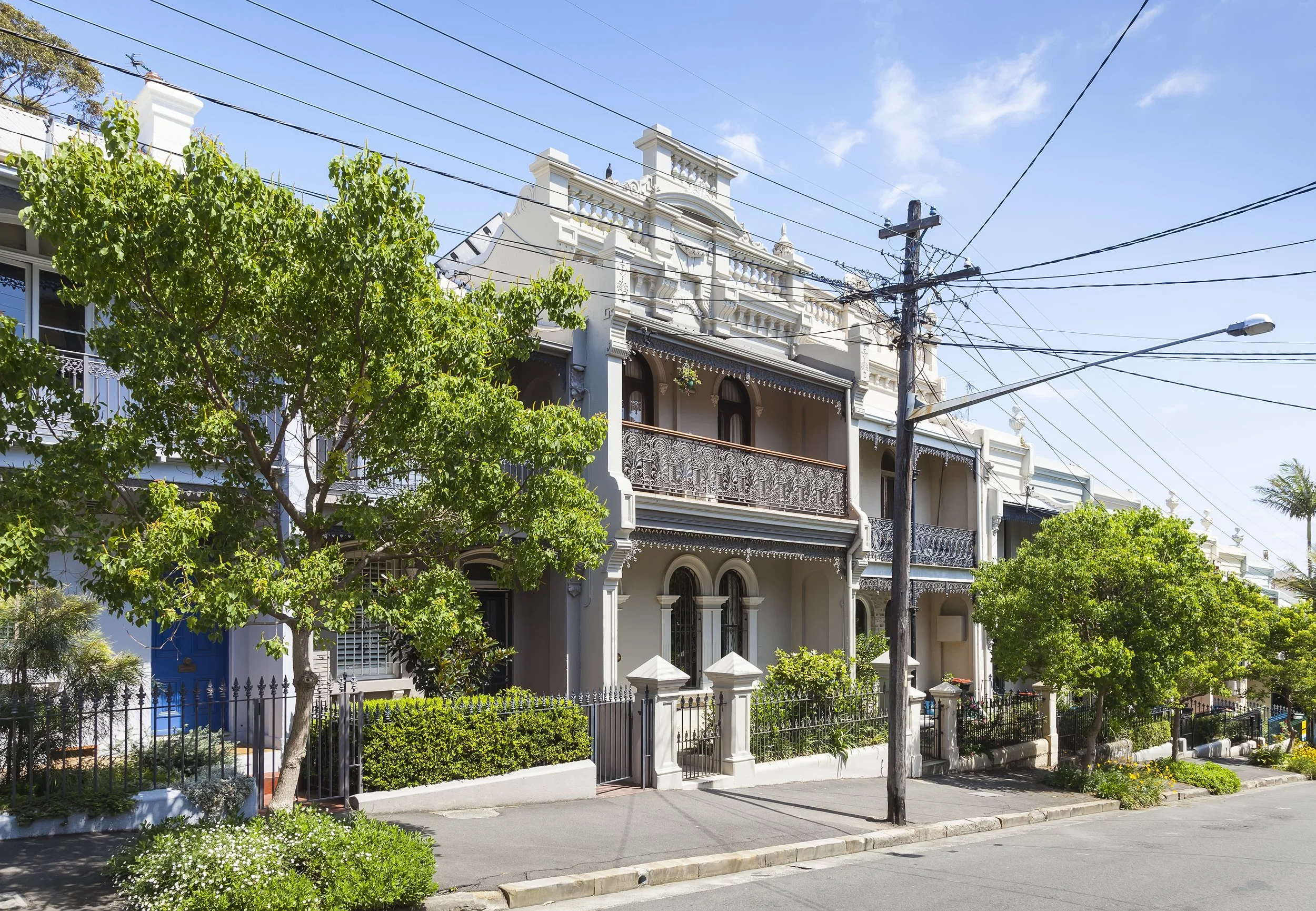 Street view of a beautiful terrace house in Paddington