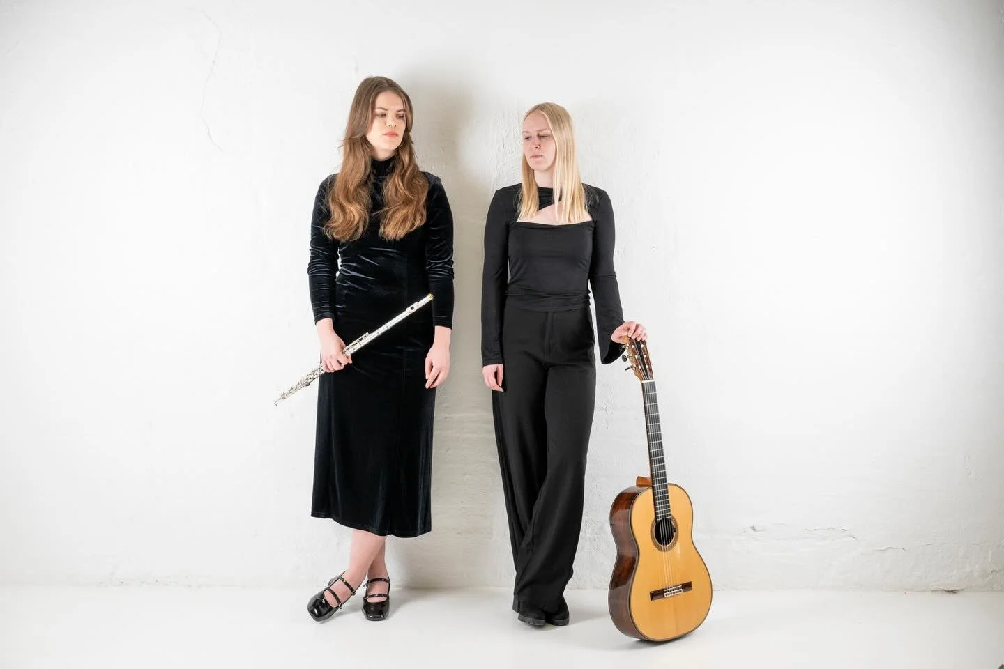 N&aring;gon mer &auml;n vi som &auml;r taggad p&aring; sommar? S&aring; bra! Denna sommar kan vara sista chansen att h&ouml;ra p&aring; Duo Mardi p&aring; ett tag. &Aring;tminstone p&aring; denna sidan jorden eftersom Amanda fr&aring;n och med august