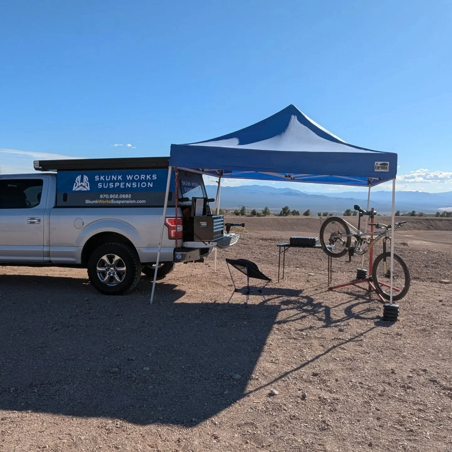 Sunshine and rocks on tap @bootlegcanyonmtbpark for the Mob n Mojave DH and Super D race this weekend.
SWS is here to assist racers with anything suspension related and to collect some data while it's cold and snowy at home.
@bootlegcanyon @bybtechsr