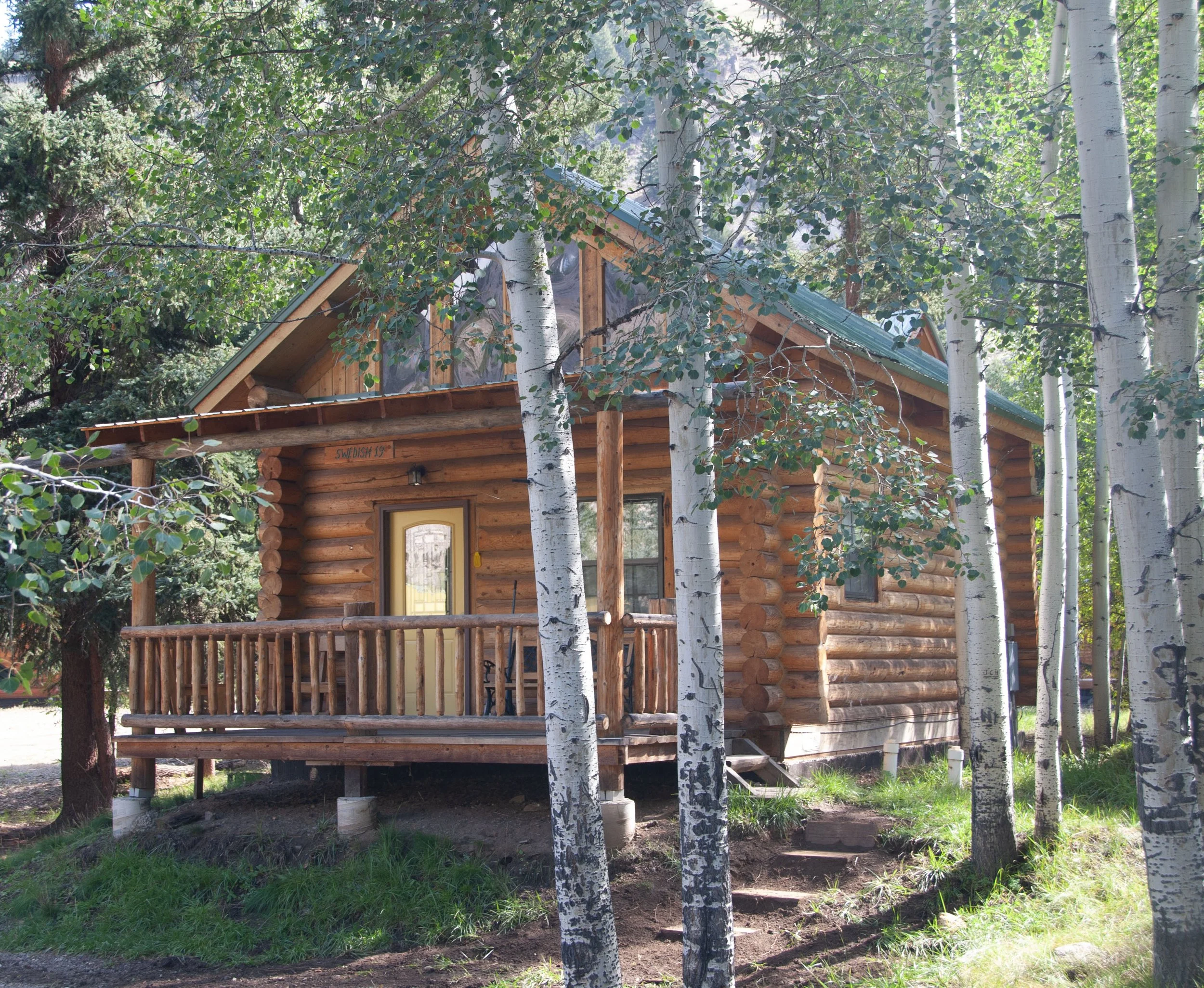 Texan Resort Cabin 19 – The Swedish