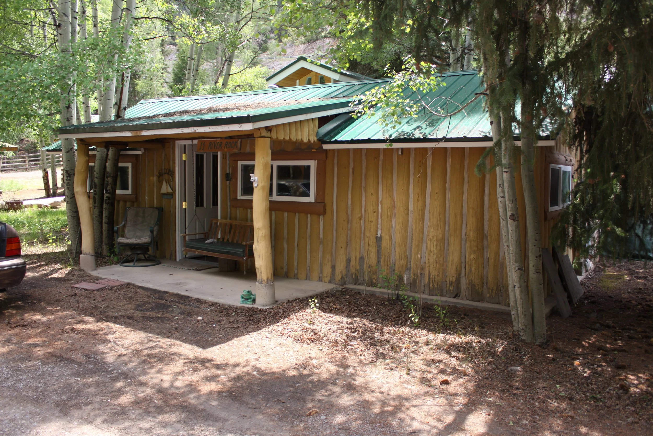 Texan Resort Cabin 11 – The RiverRock