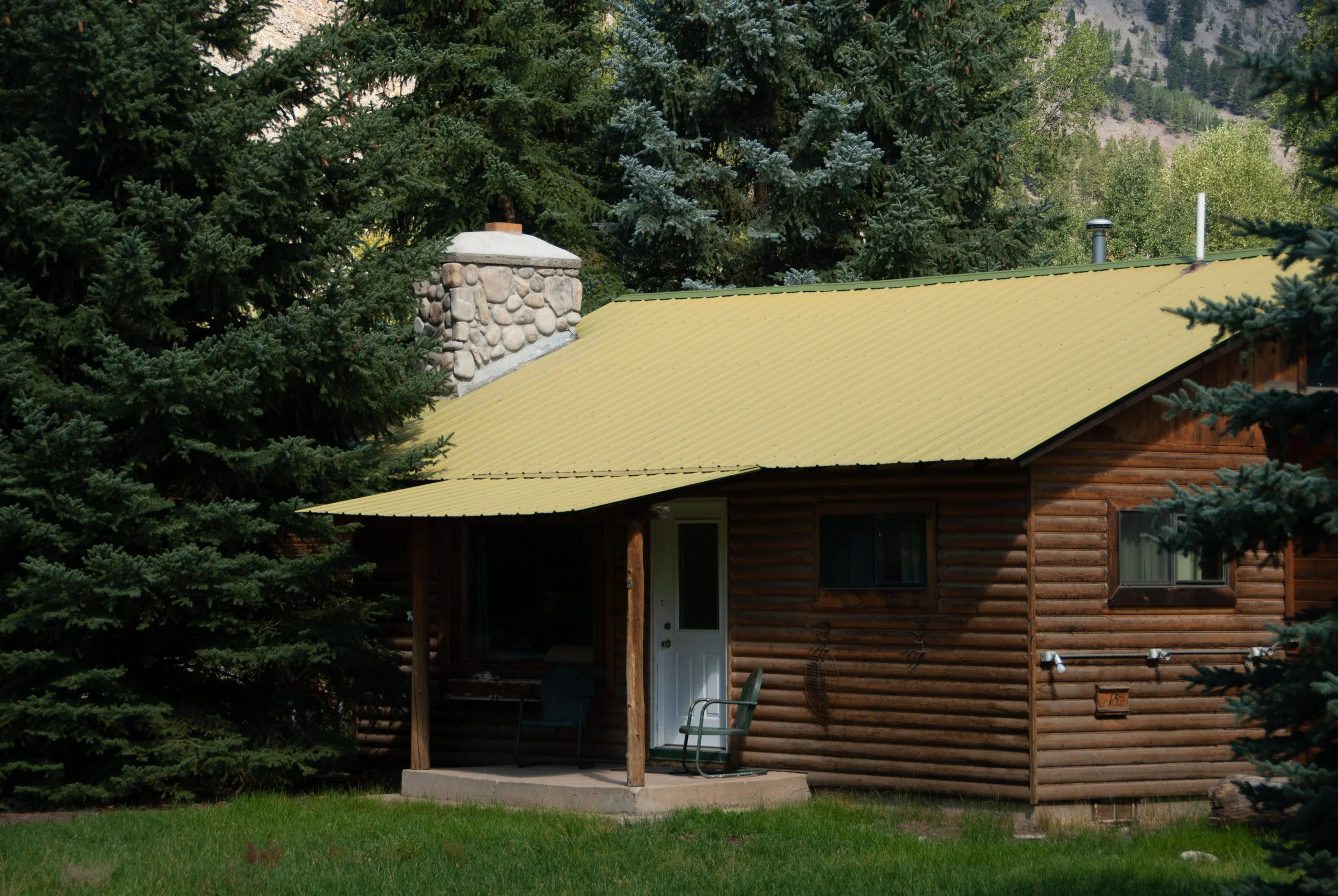 Texan Resort Cabin 15 – The Woodsman