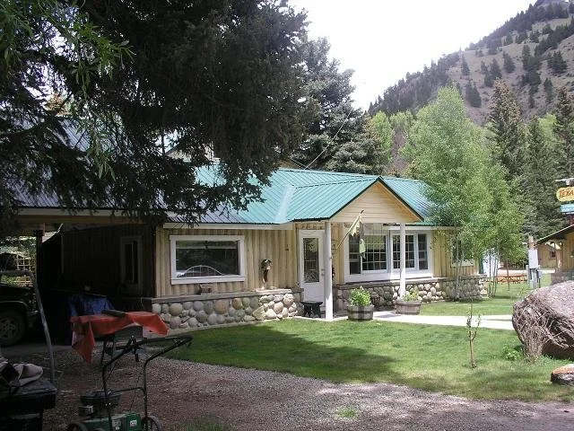 main_house.JPG