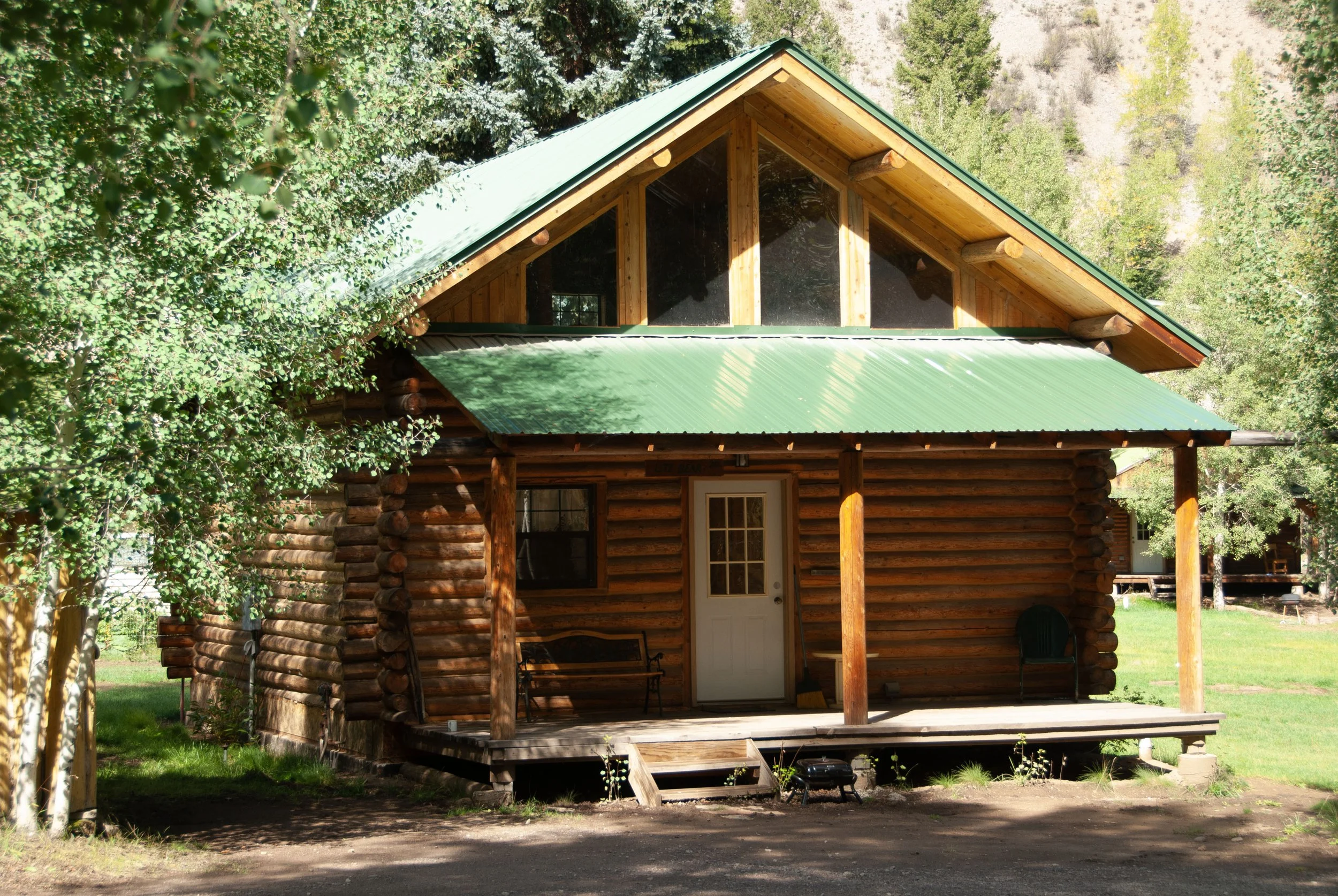 Texan Resort Cabin 20 – The Ute Bear
