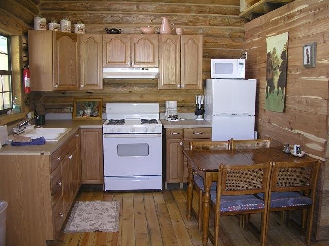 cabin20_kit4.JPG