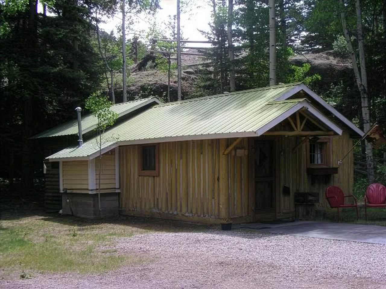 Texan_Resort_Cabin1_Fisherman_2B_Front1.jpg