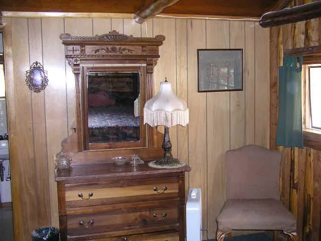 cabin10-BR2B.JPG