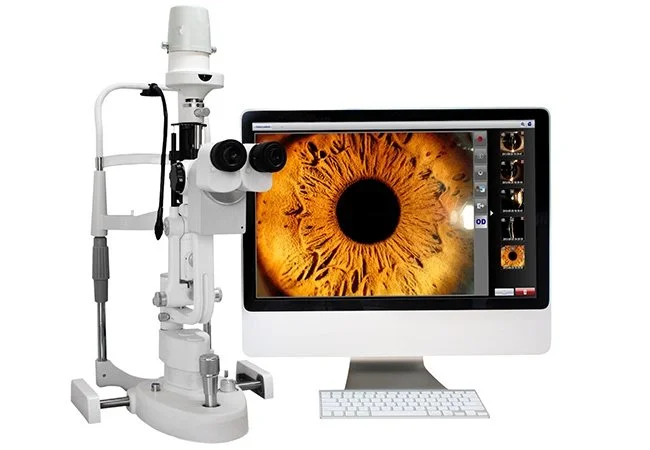 Σχισμοειδής λυχνία με κάμερα για εξέταση πρόσθιου ημιμορίου του οφθαλμού