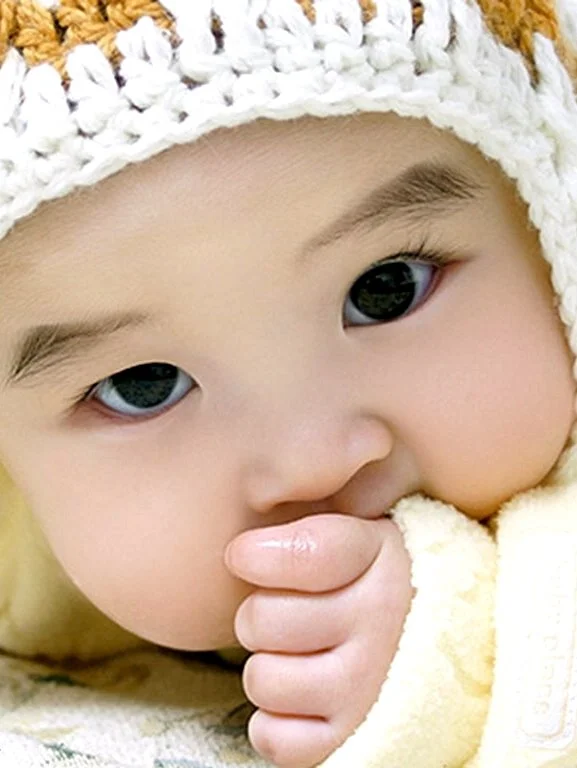 Παιδοφθαλμολογία – προληπτικός οφθαλμολογικός έλεγχος σε βρέφος για έγκαιρη διάγνωση οπτικών διαταραχών