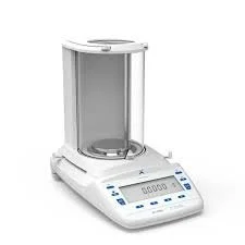 Digital laboratory scale with a digital display and a closed protective lid