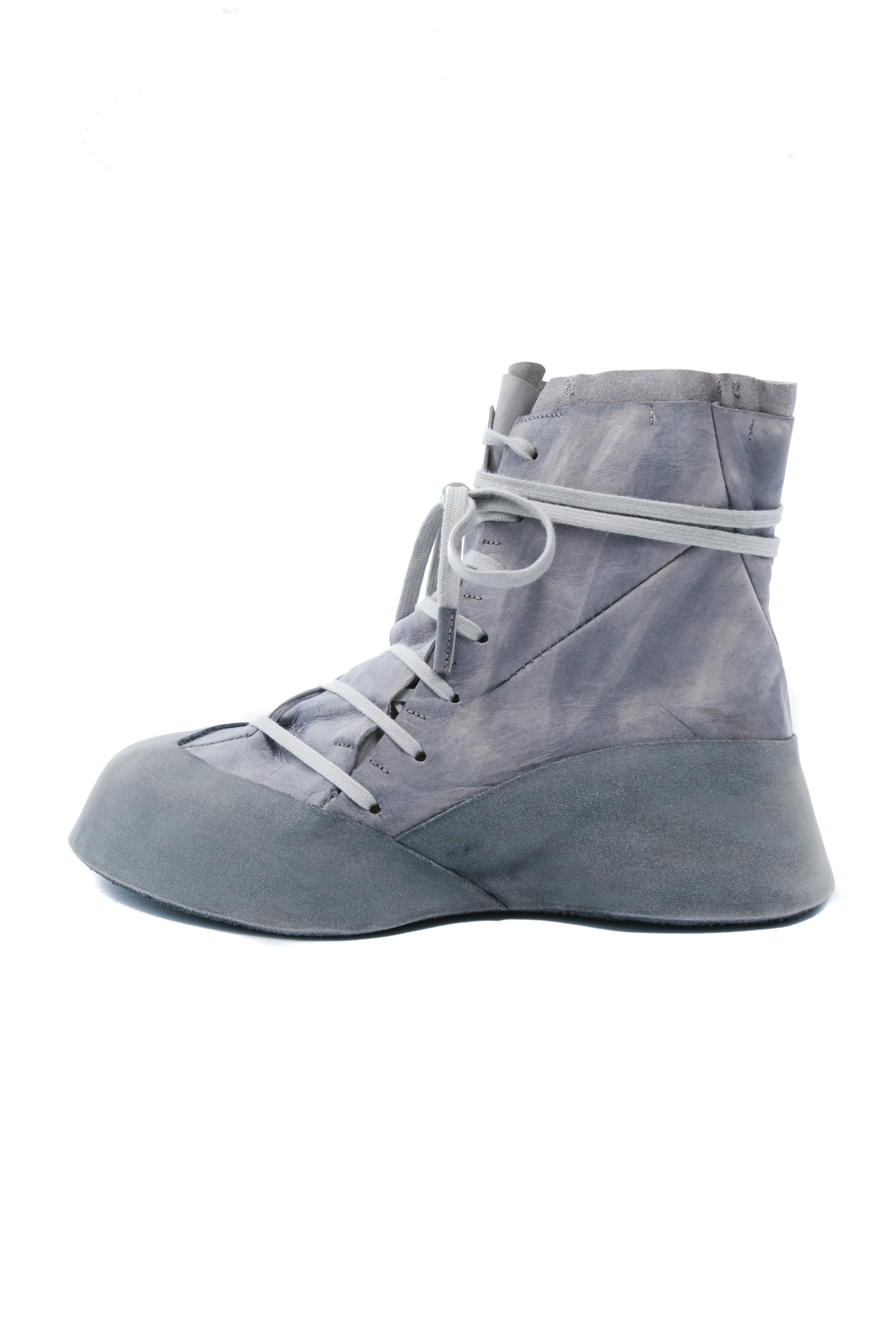 Leon Emanuel White High-Top Sneakers