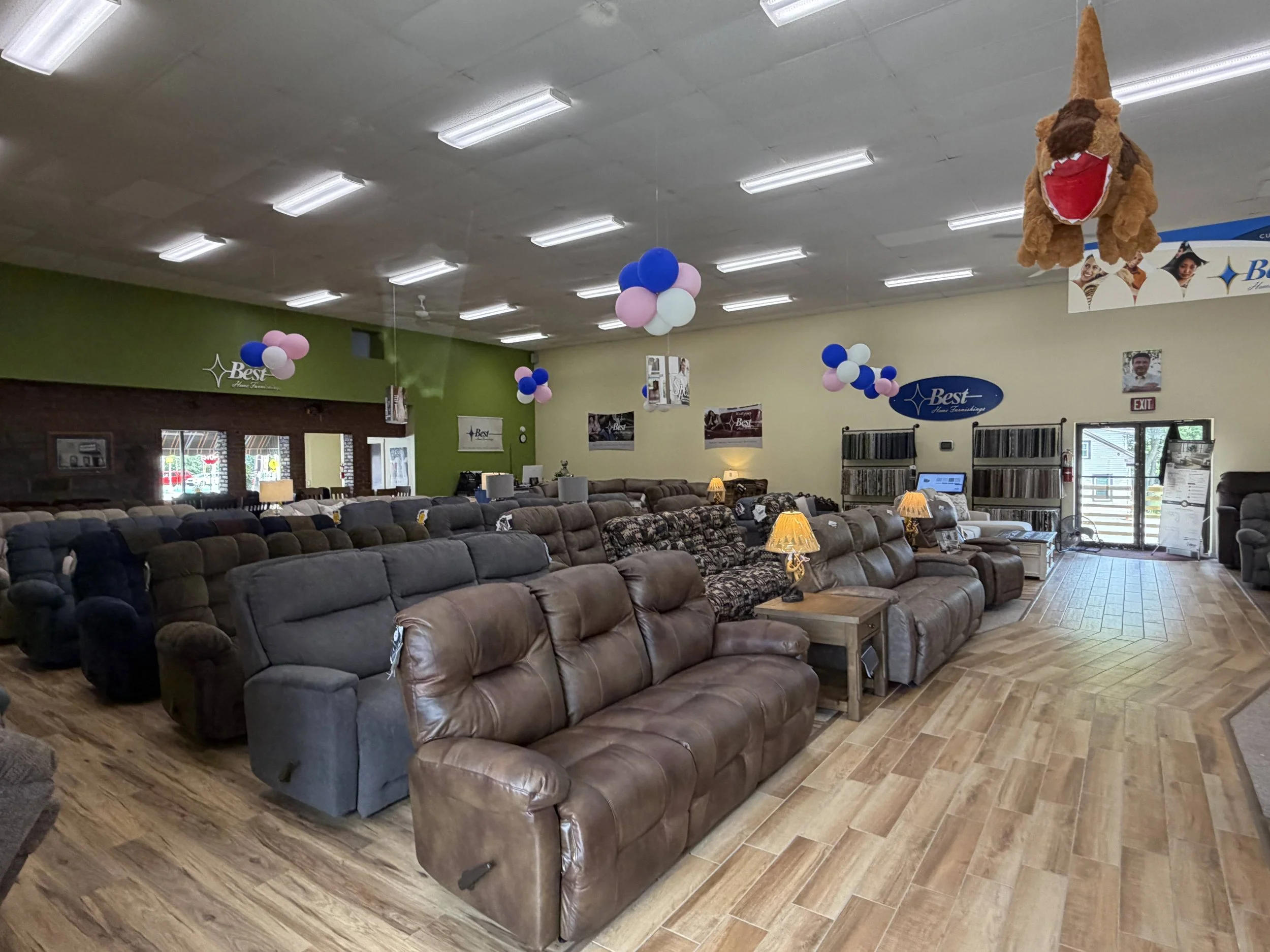living-room-furniture-showroom-oakland-furniture.JPG