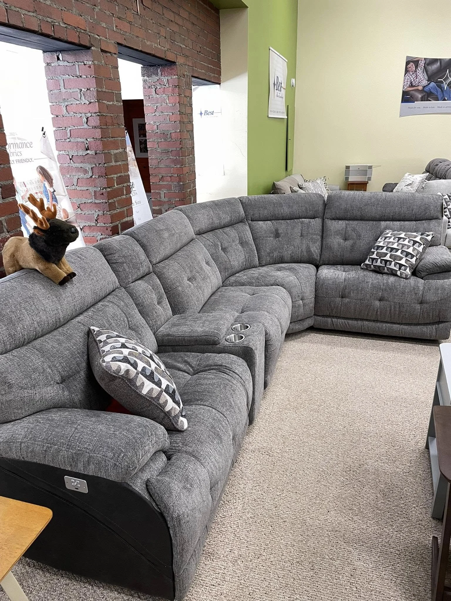 Oakland-Furniture-grey-corner-couch.jpg