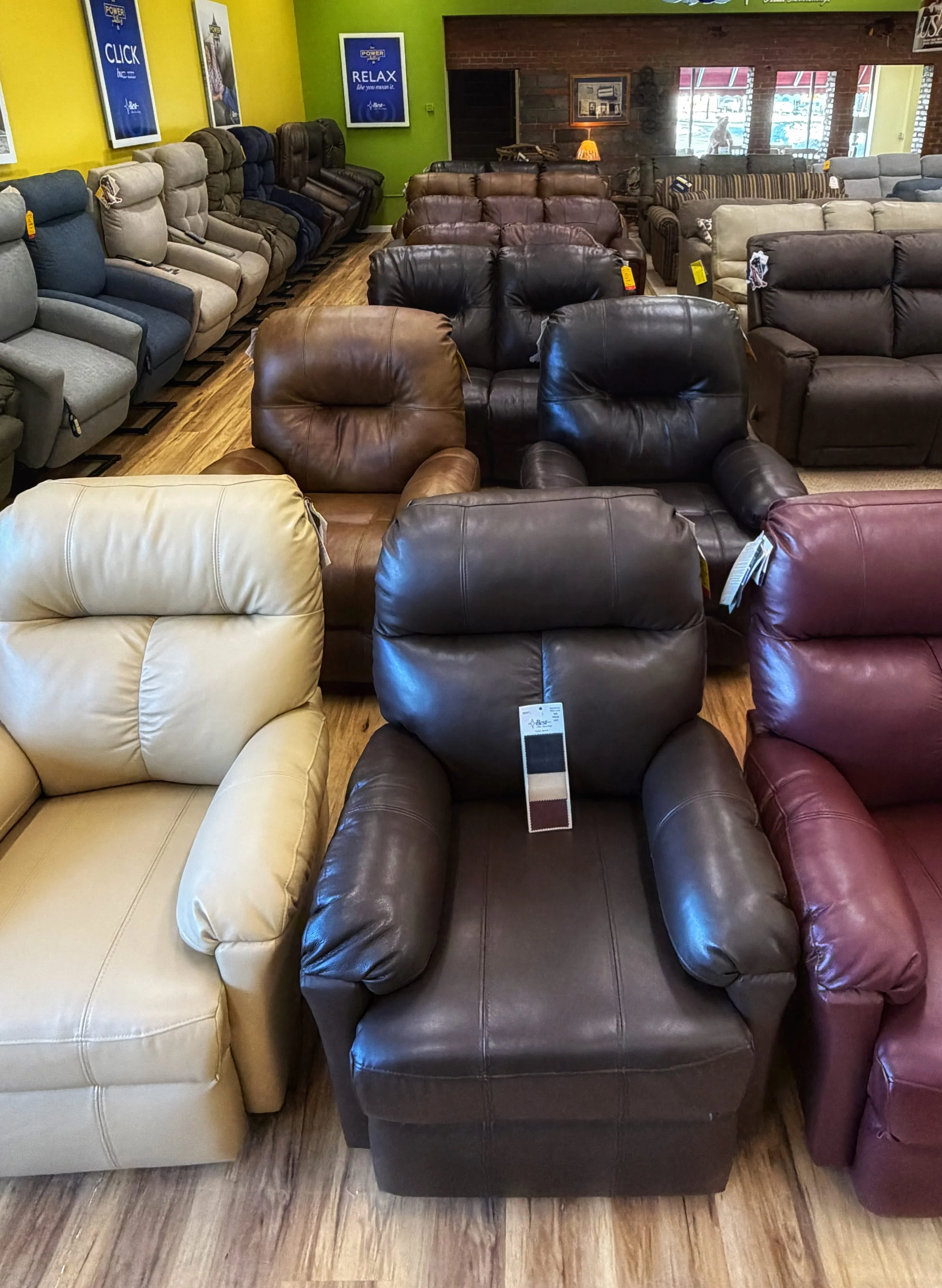 recliners-and-lift-chairs-oakland-furniture.jpg