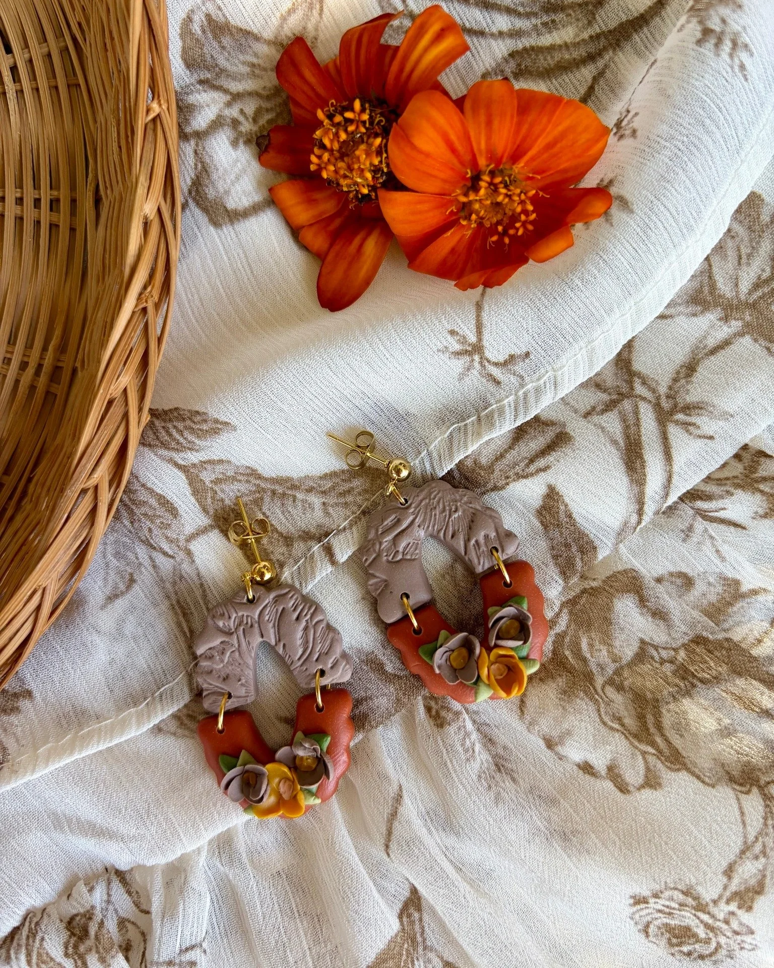 What's your favorite thing from the new Autumn Cottage collection? 😍

I've had such a hard time deciding, haha. I feel like at this point it's like choosing a favorite child 😂

#fall2026 #handmadejewelry #polymerclayearrings