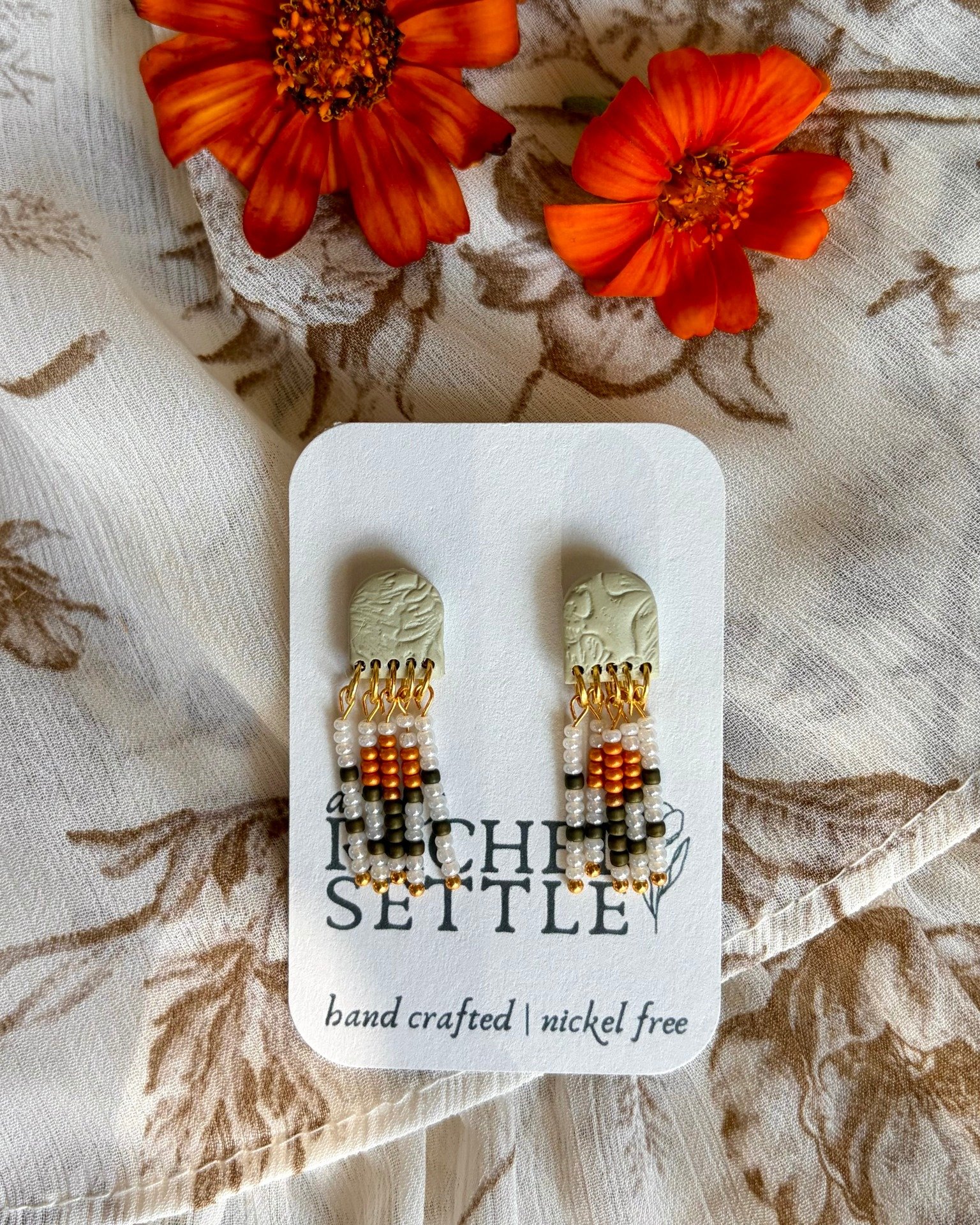 Only 1 week left to enter the 10 year anniversary giveaway! ✨

Go check out the giveaway post pinned at the top of my page to see details on what you'll win and how to enter! 🥳

#10yearanniversary #smallbusiness #giveaway