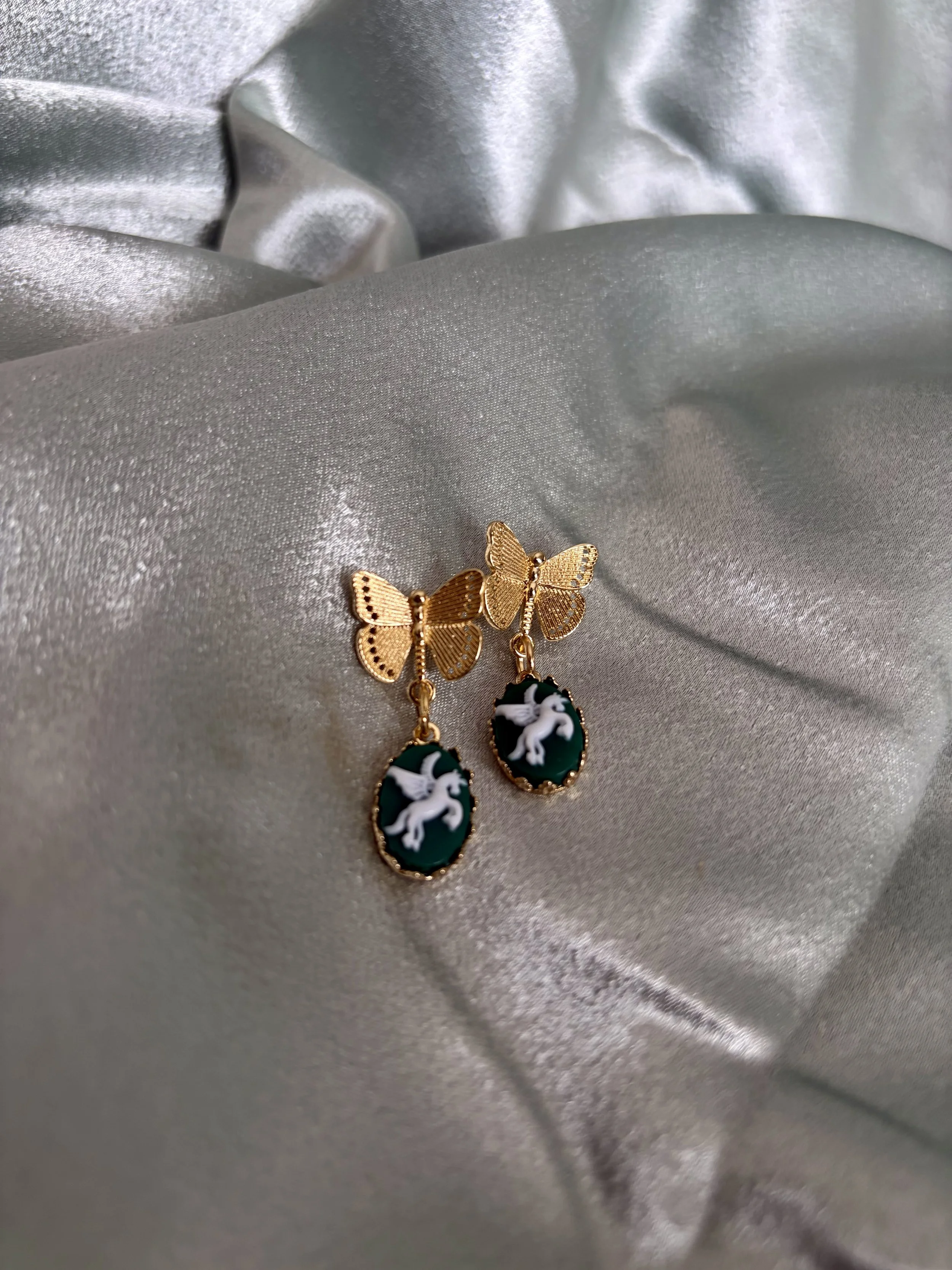 Flutter Cameo Earrings