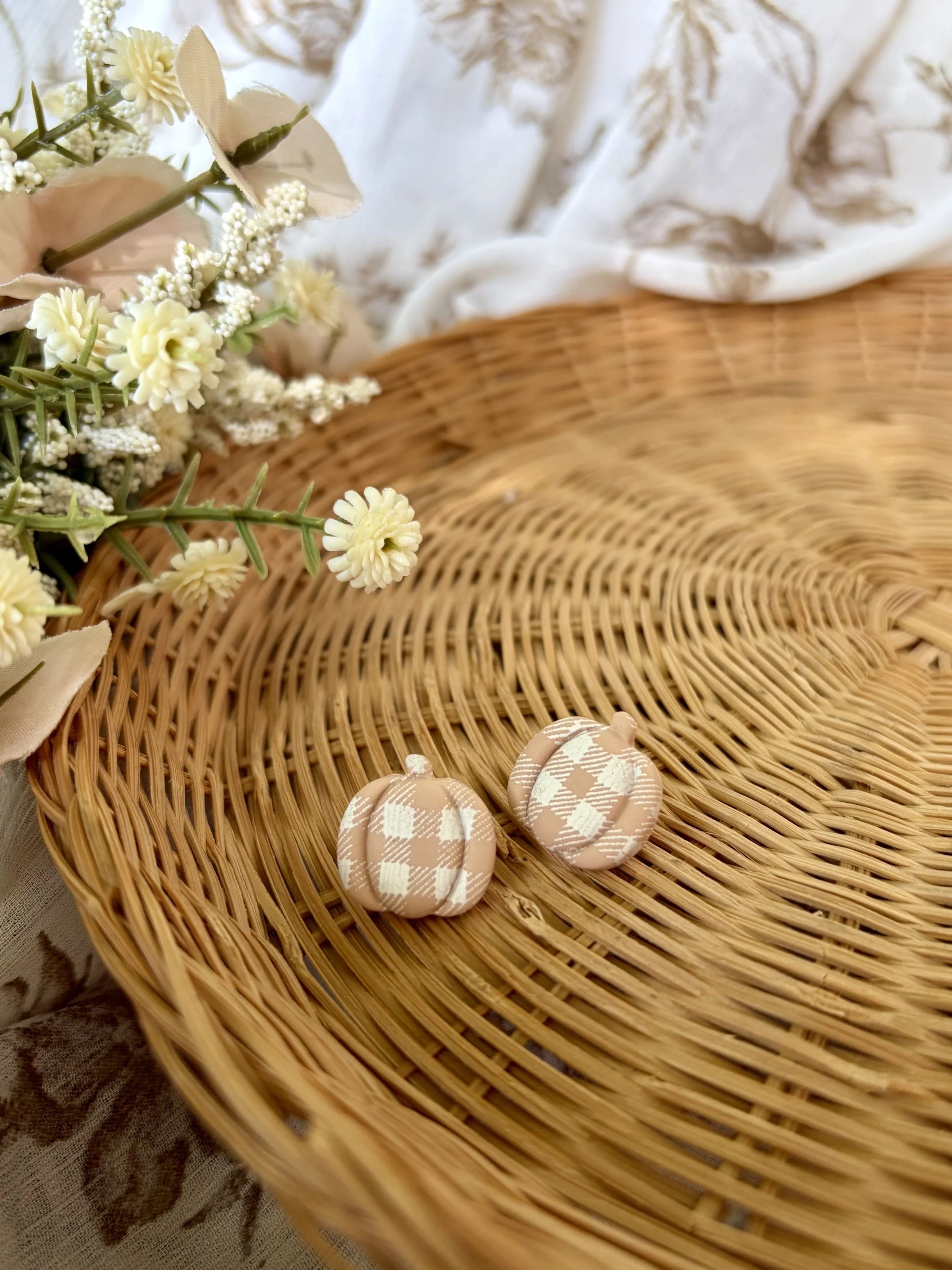Gingham Pumpkin Studs